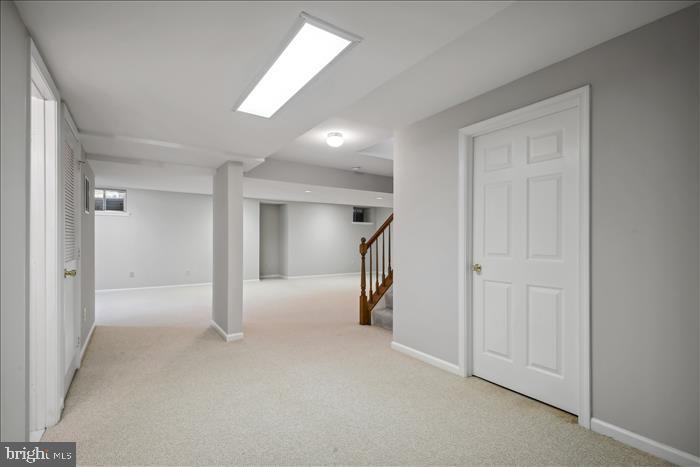 CHANTILLY HIGHLANDS - Residential