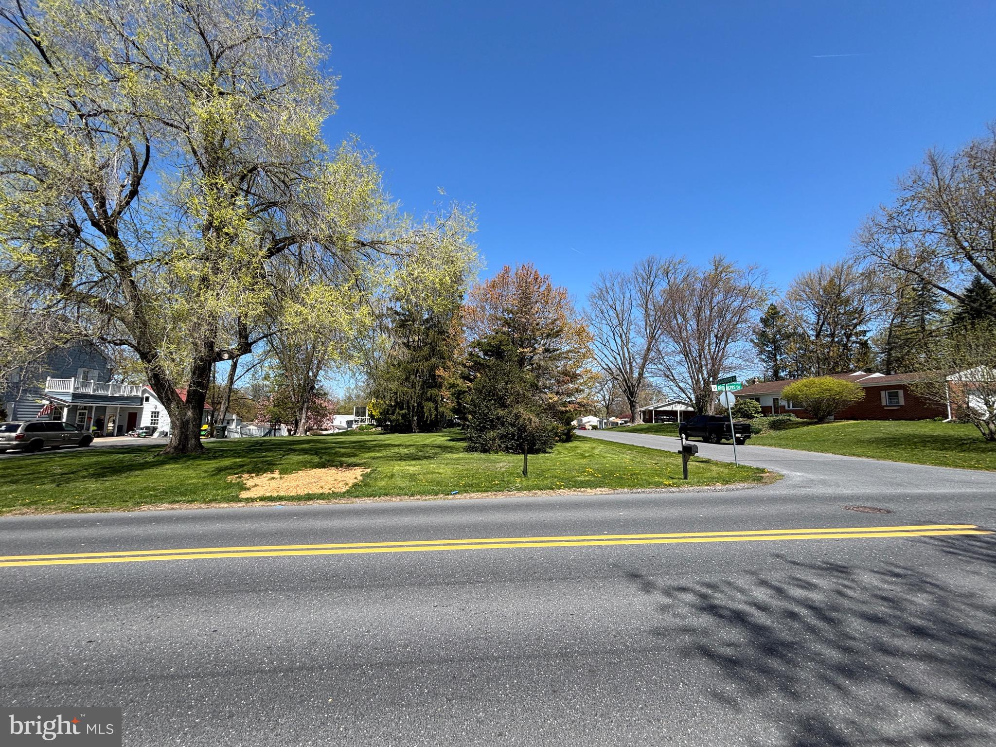Vacant corner lot in quiet established community ready to build! This quarter acre lot sits in the Mt Allen Heights development and is the only available lot for sale. Feel free to bring your own builder and plans or reach out to list agent today for guidance and recommendations through the building process. The lot has an approved stormwater management plan for a 2100 + sq. ft. home with a 2-car garage. Copy of plan available upon request.