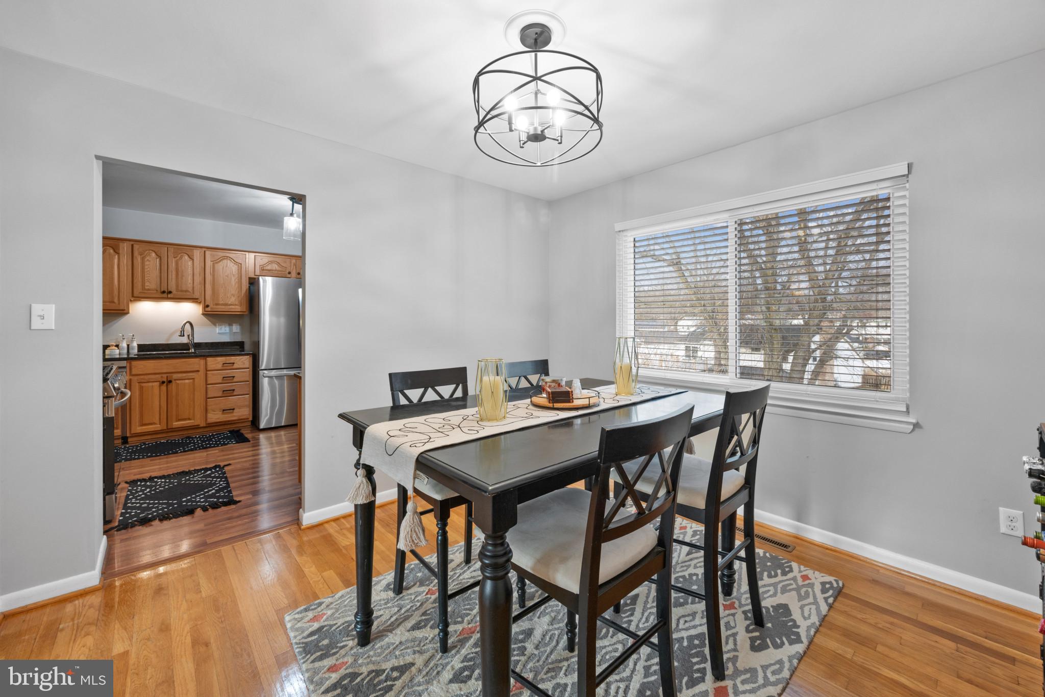 MONTROSE - Residential