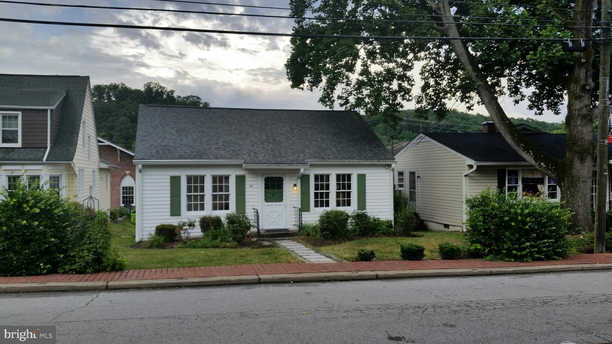 OCCOQUAN - Residential Lease