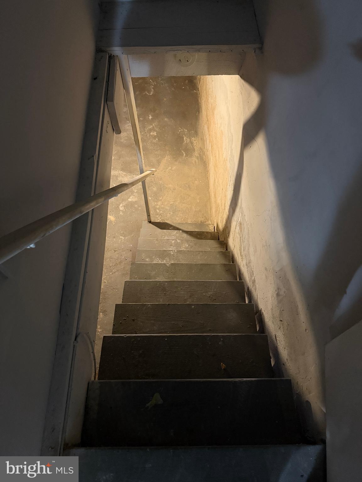 WALNUT HILL - Residential