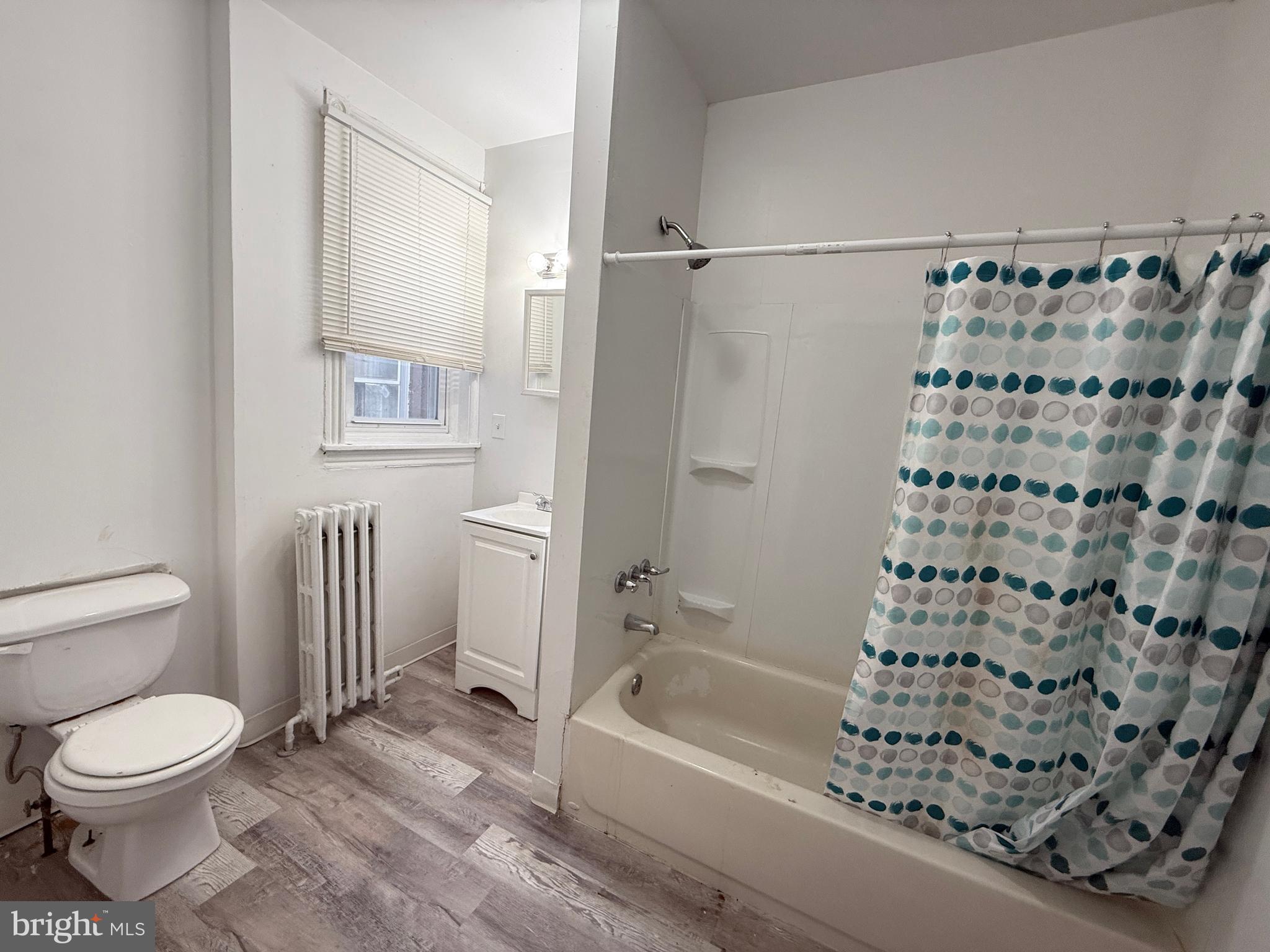 WALNUT HILL - Residential