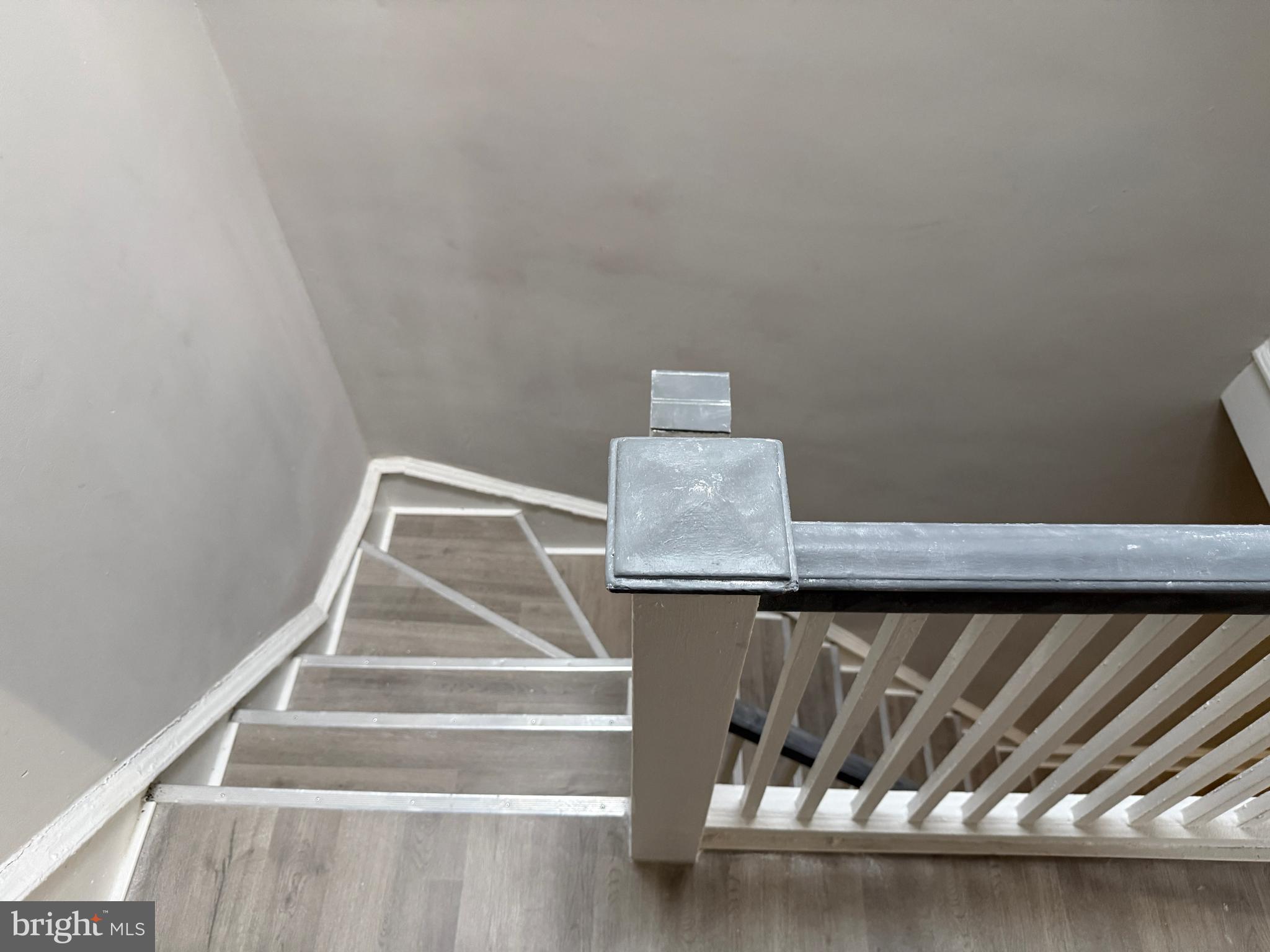 WALNUT HILL - Residential