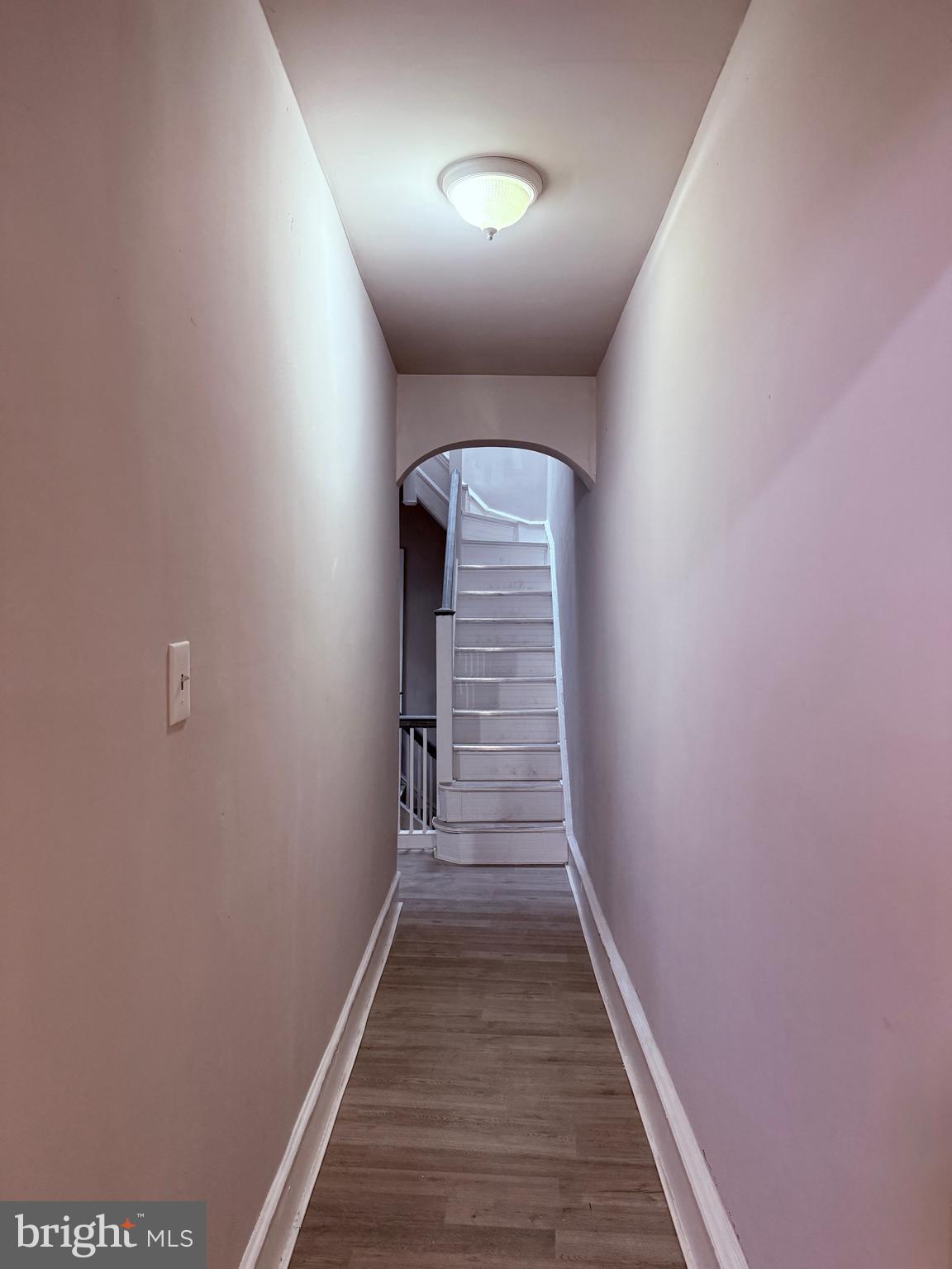 WALNUT HILL - Residential