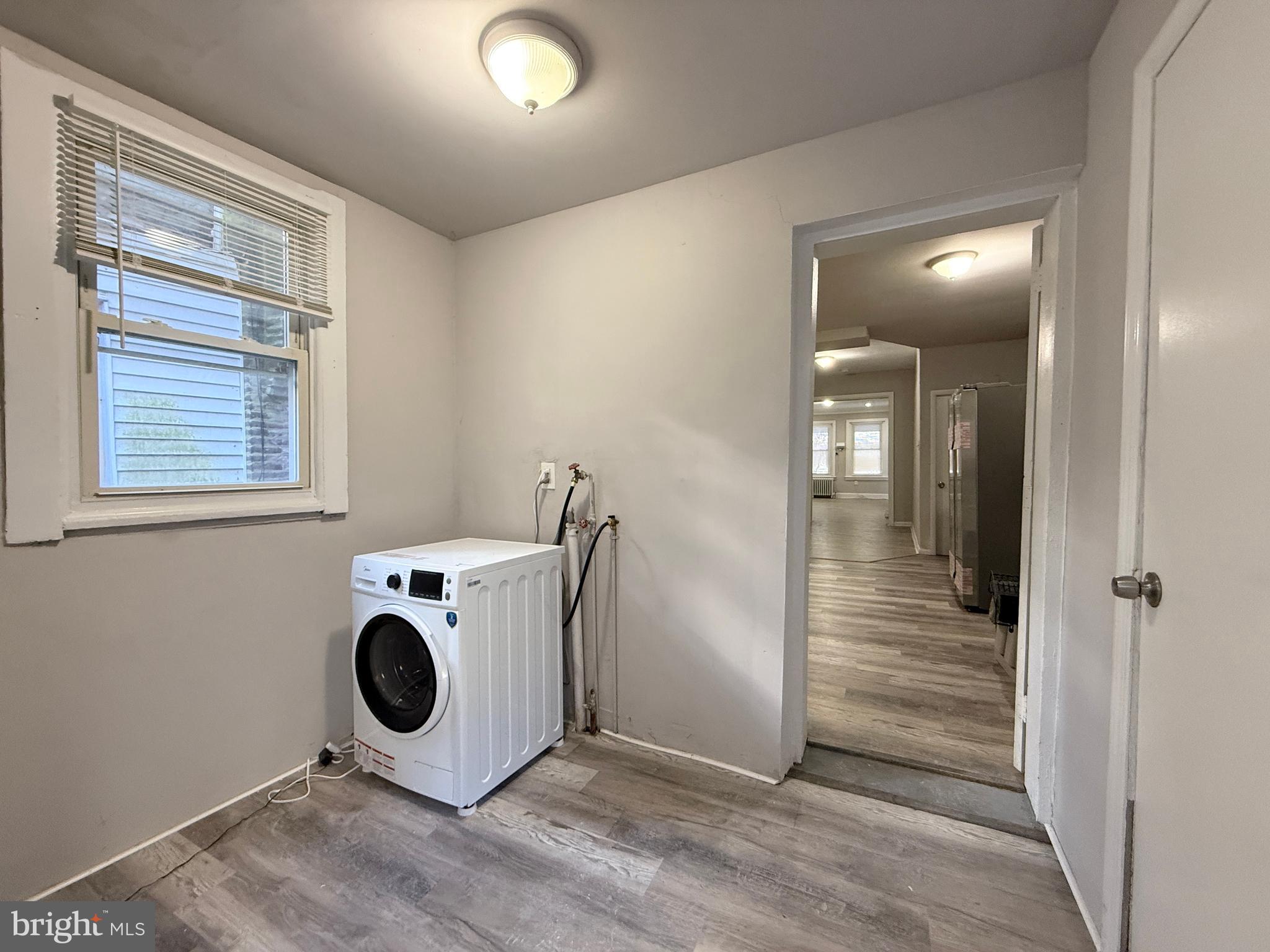 WALNUT HILL - Residential