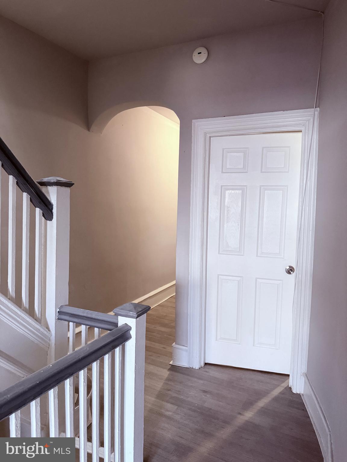 WALNUT HILL - Residential