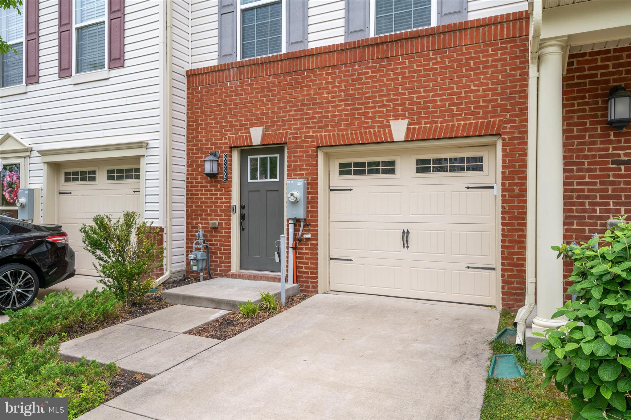 CREEKSTONE VILLAGE - Residential