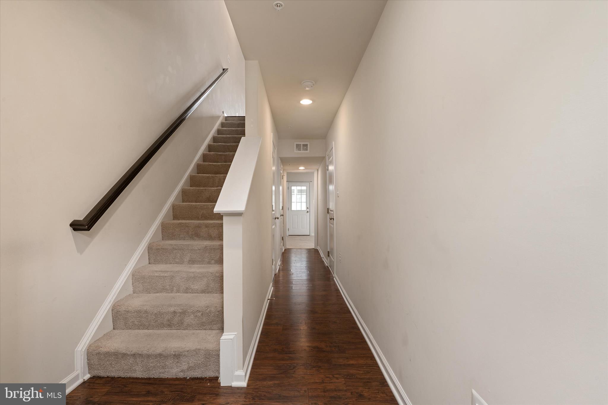 CREEKSTONE VILLAGE - Residential