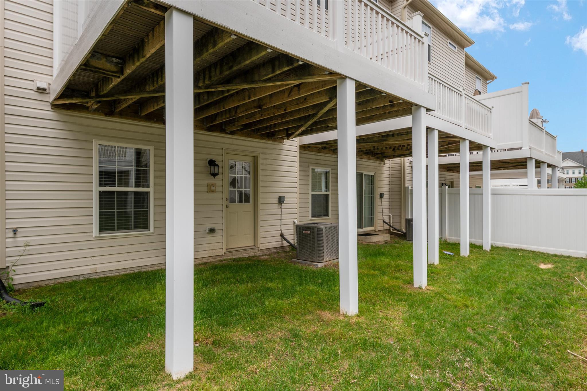 CREEKSTONE VILLAGE - Residential