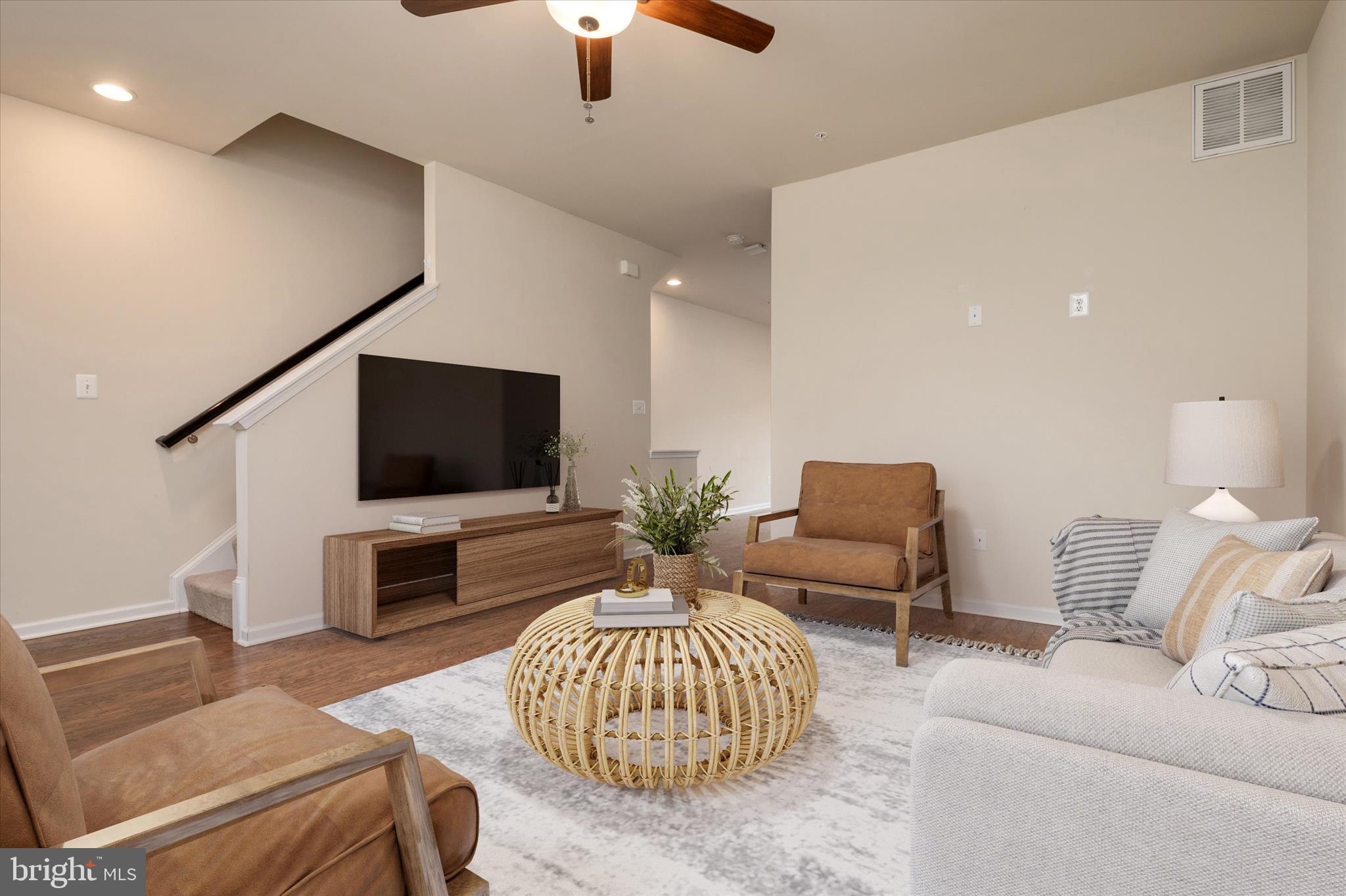 CREEKSTONE VILLAGE - Residential