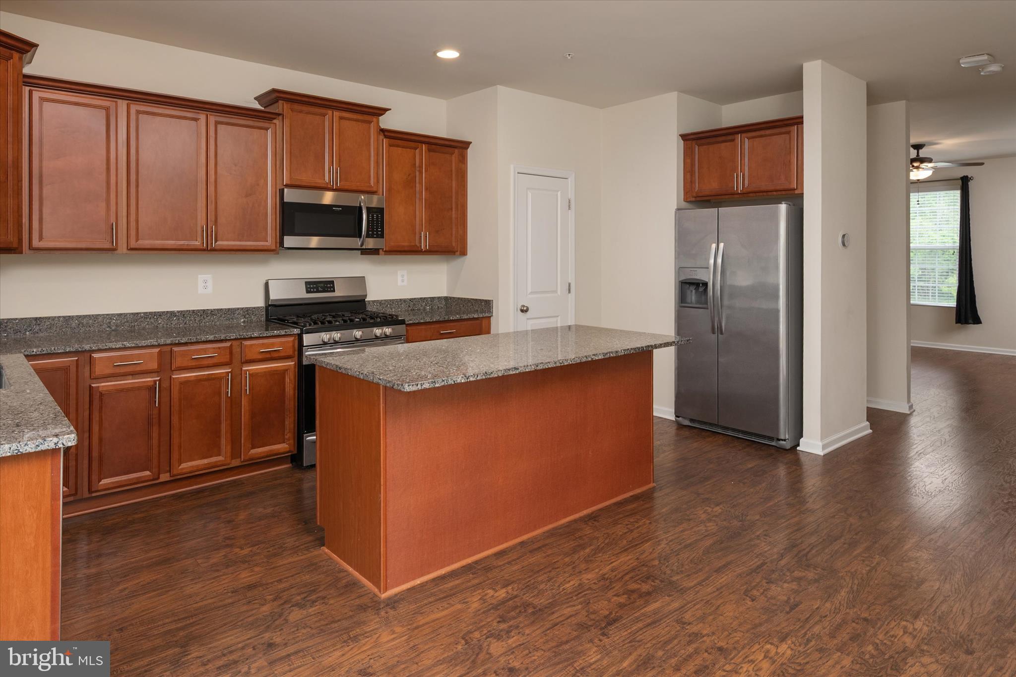 CREEKSTONE VILLAGE - Residential