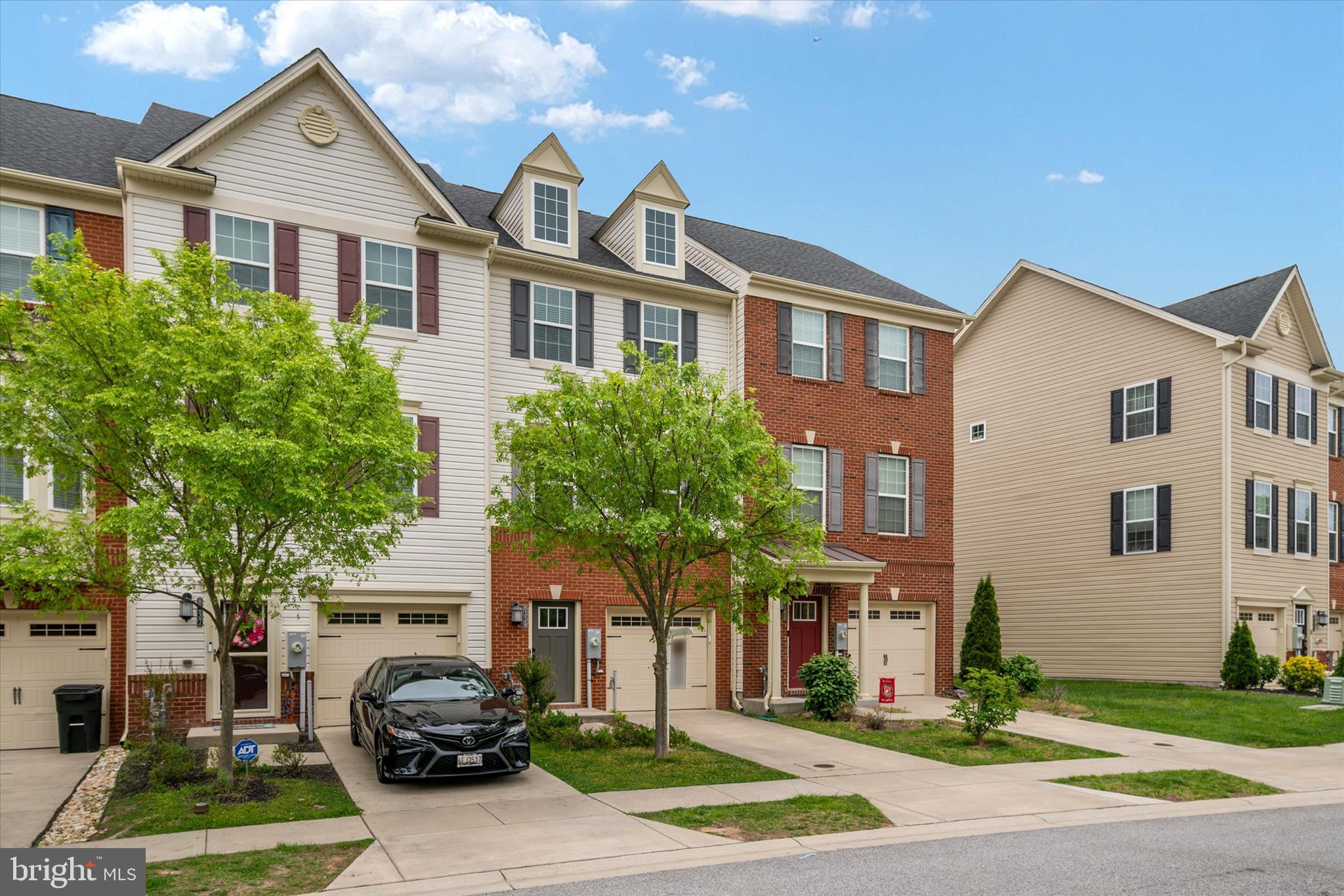 CREEKSTONE VILLAGE - Residential