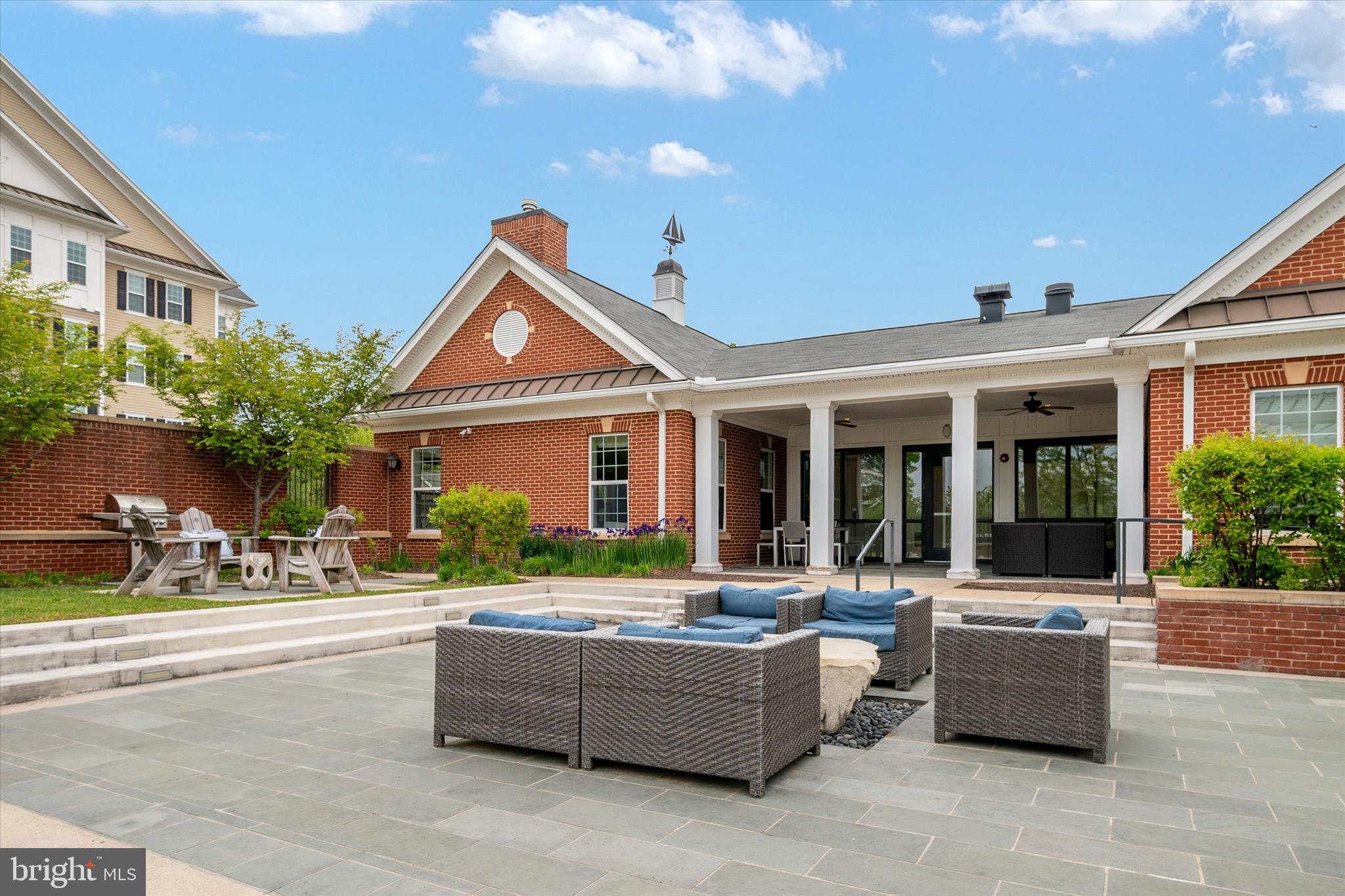 CREEKSTONE VILLAGE - Residential