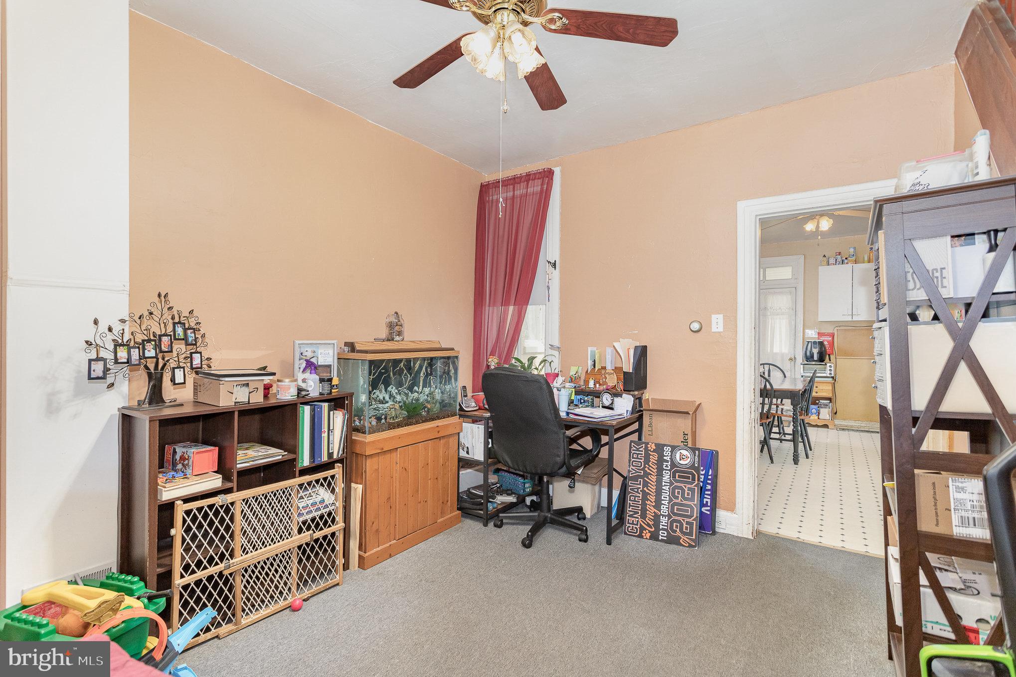 NORTH YORK BORO - Residential