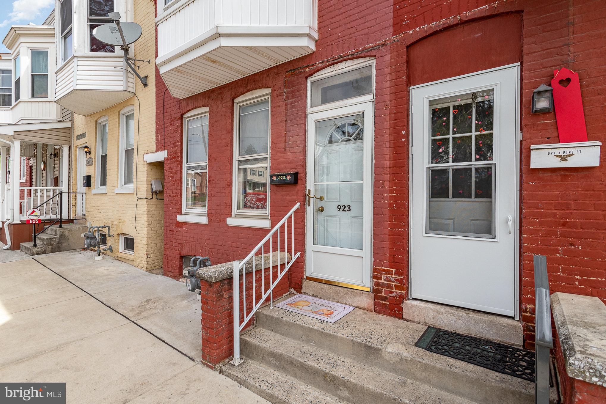 NORTH YORK BORO - Residential