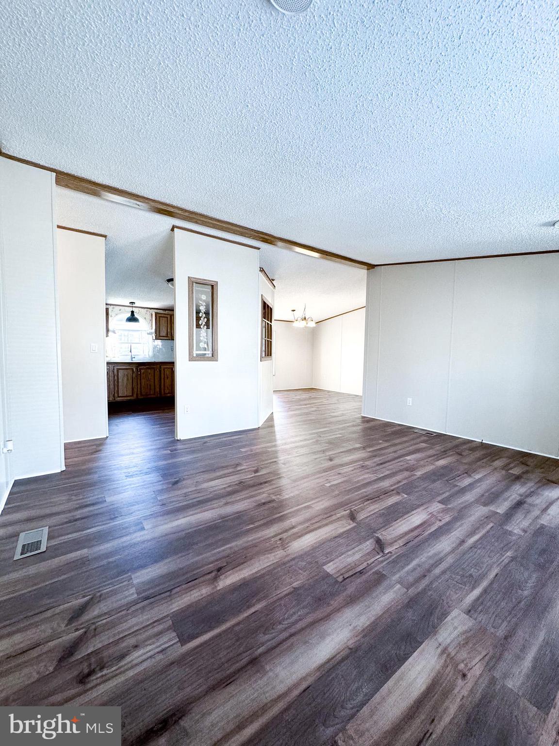 BLUE BELL MOBILE HOME PARK - Residential