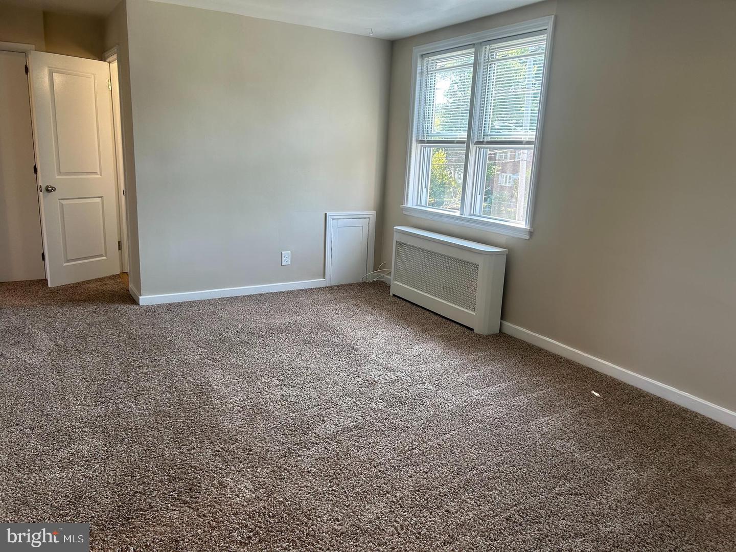 613 BROADWAY B-SECOND FLOOR
