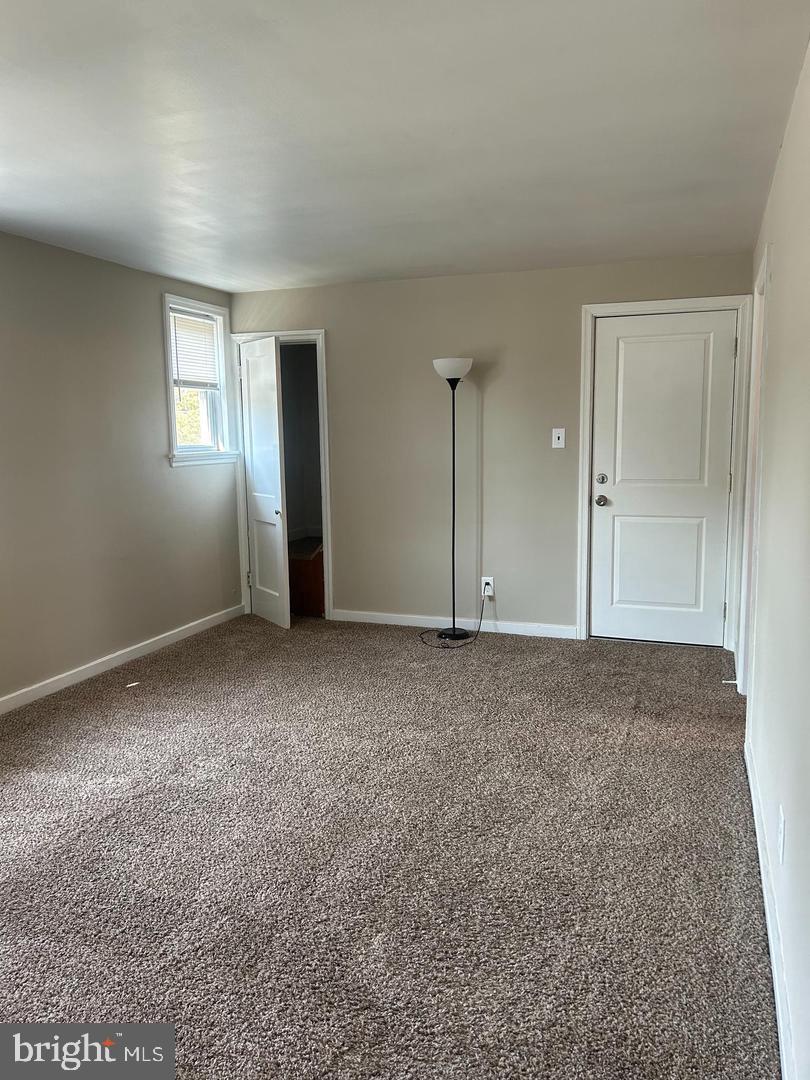 613 BROADWAY B-SECOND FLOOR
