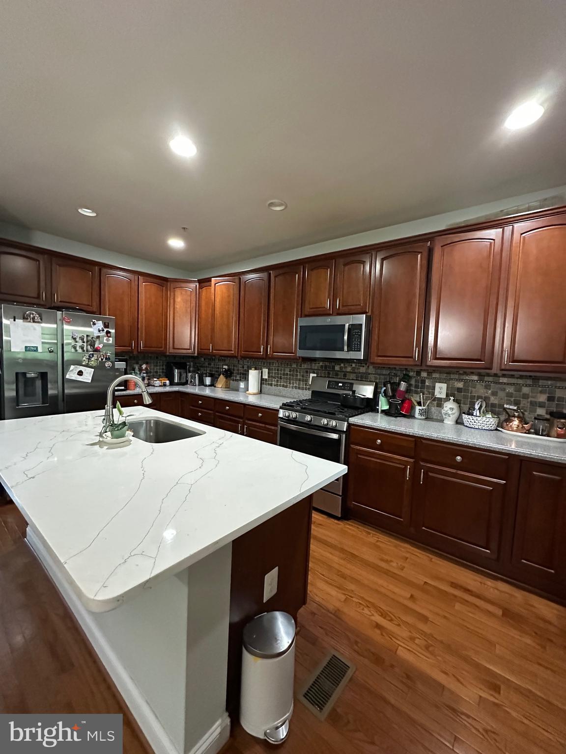 CHERRYTREE PARK - Residential Lease