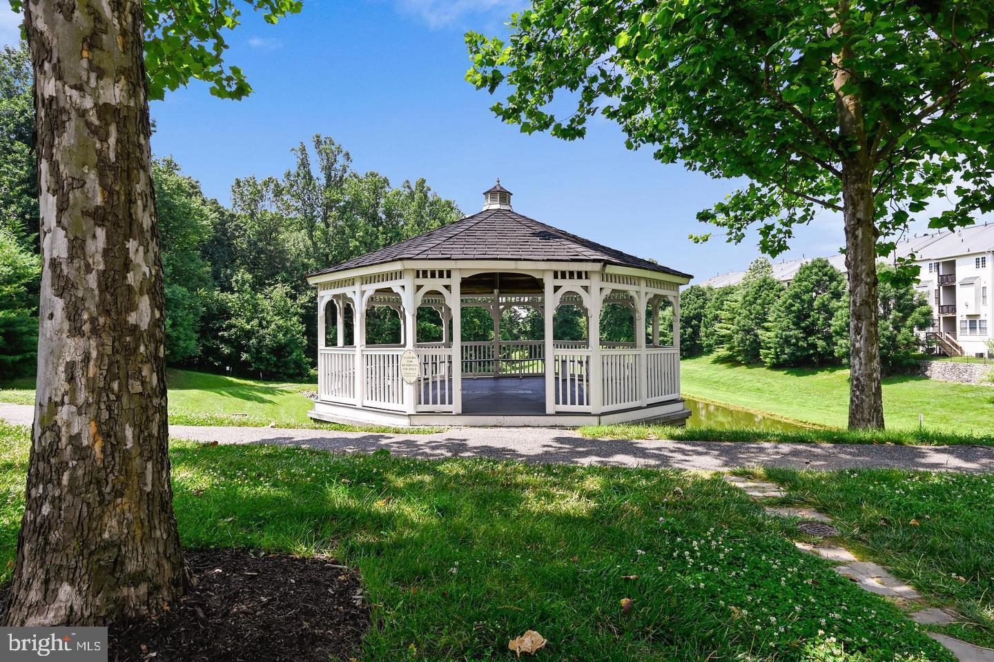 CHERRYTREE PARK - Residential Lease