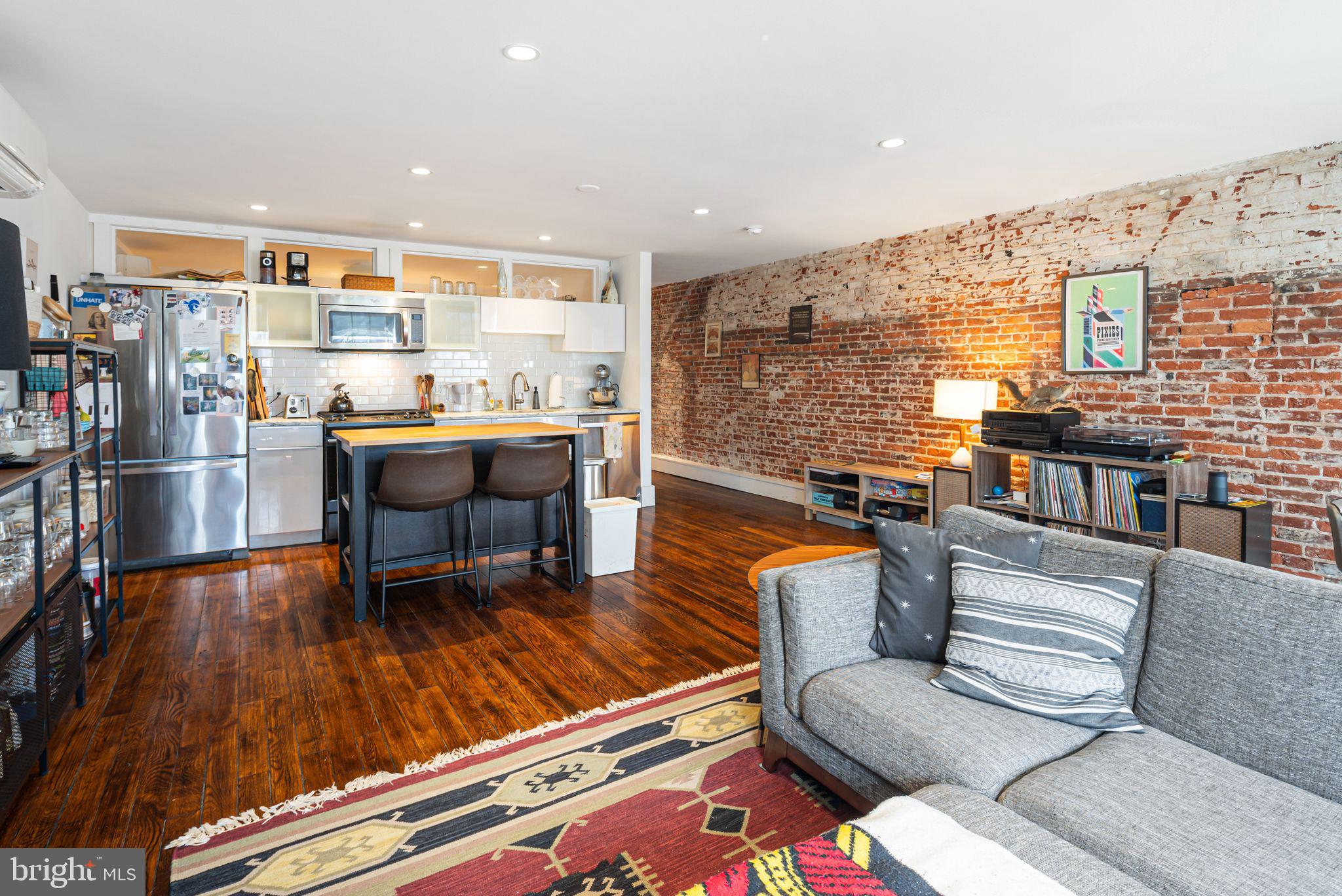 OLD CITY - Residential Lease