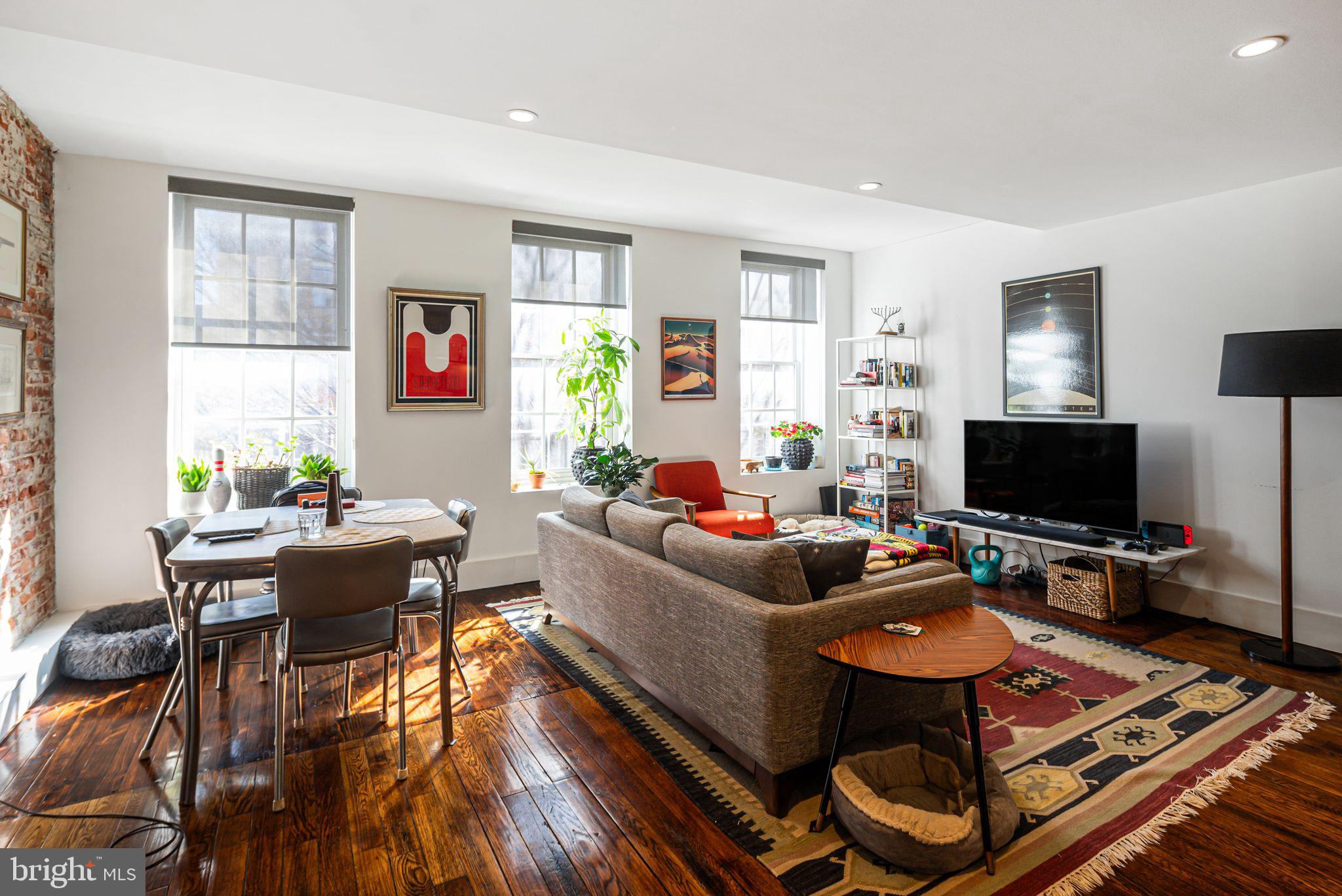 OLD CITY - Residential Lease