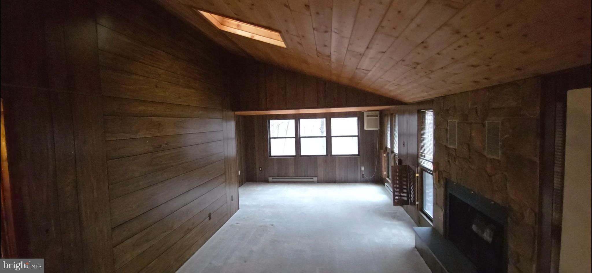 THE WOODS RESORT - Residential