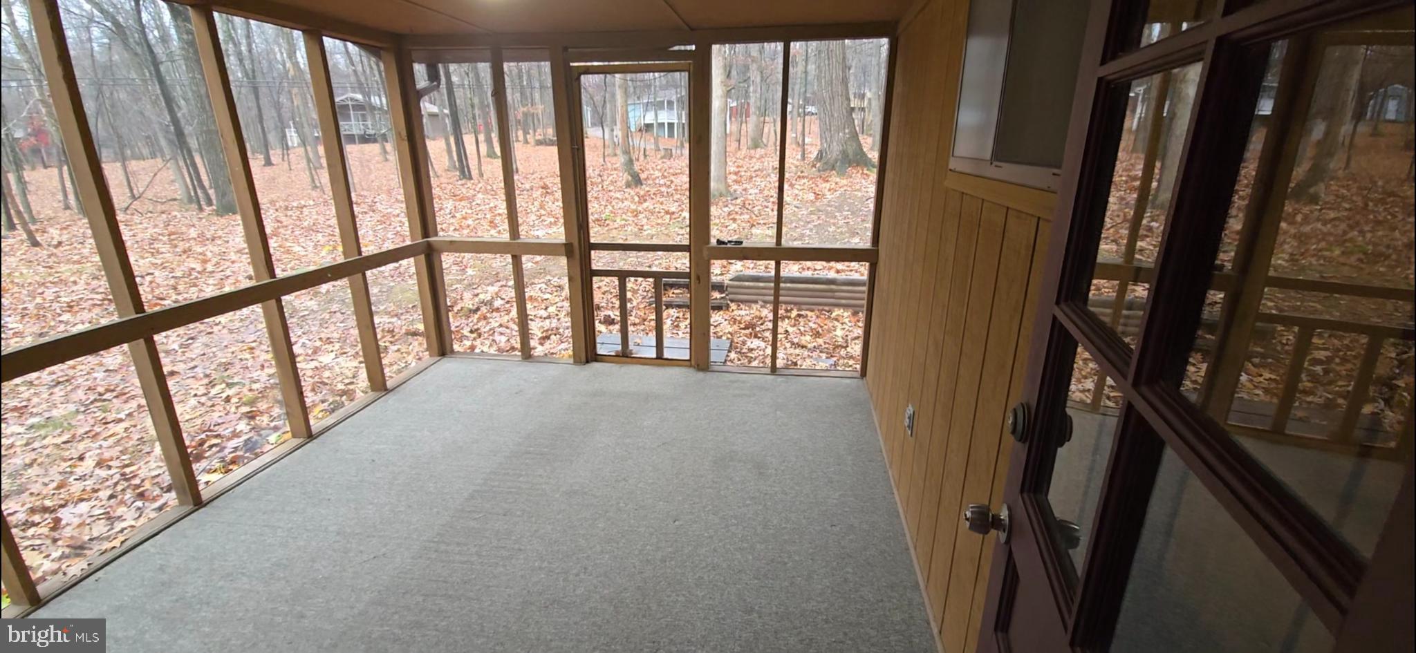 THE WOODS RESORT - Residential