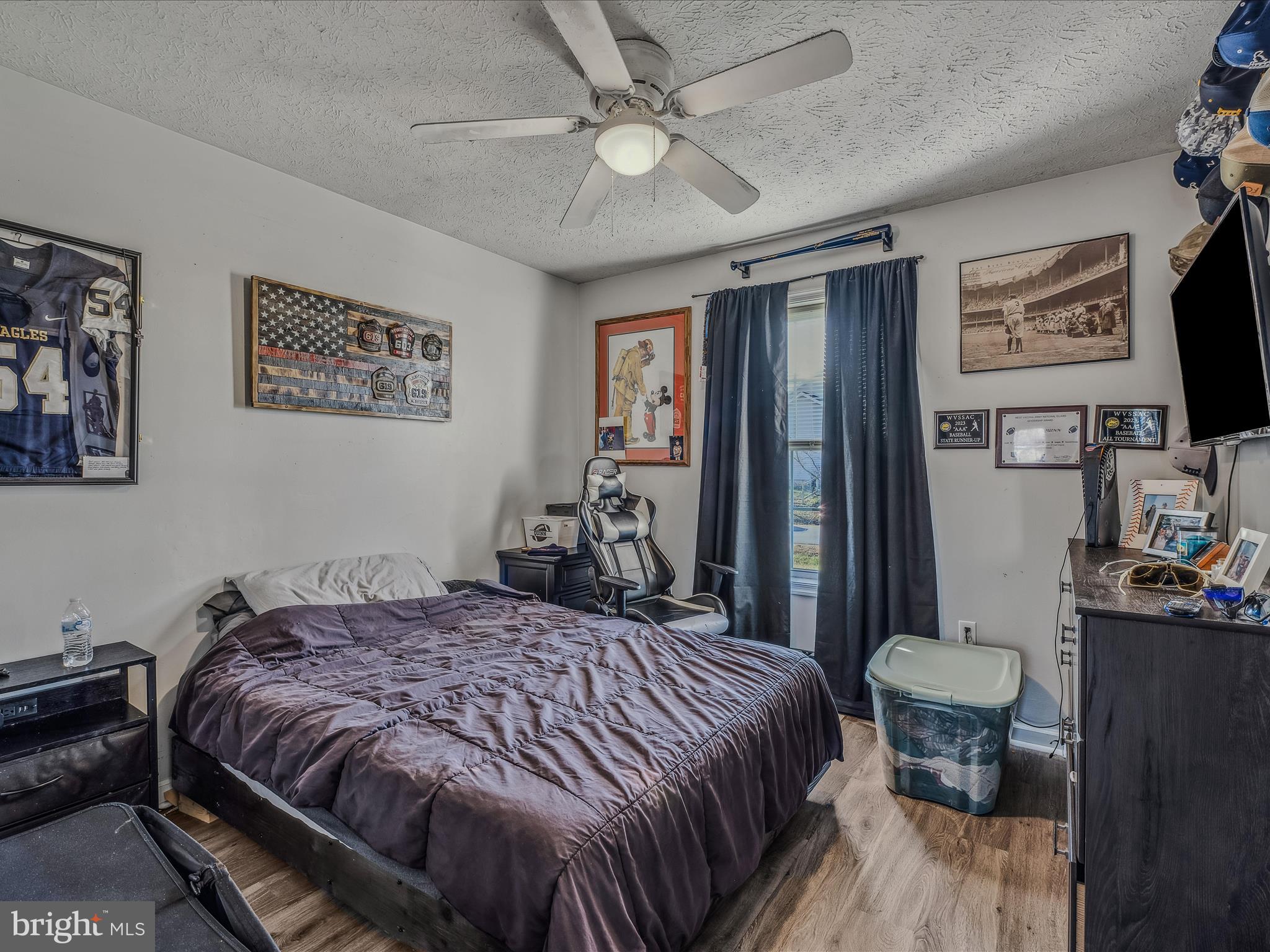 RIDGEFIELD - Residential