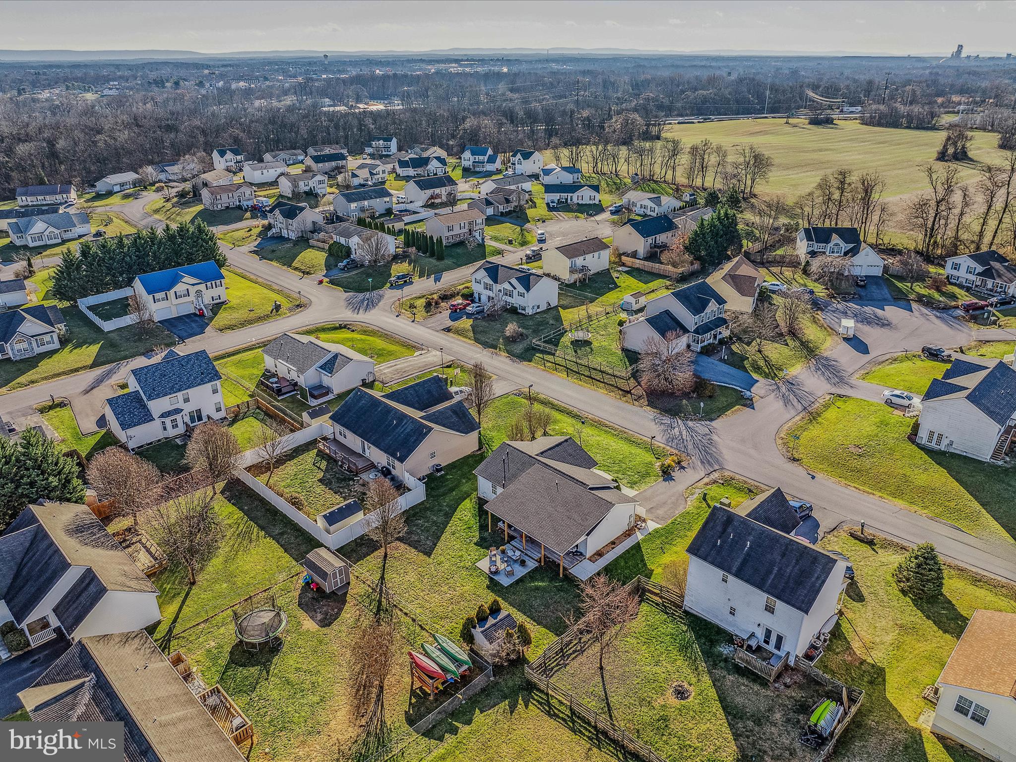 RIDGEFIELD - Residential