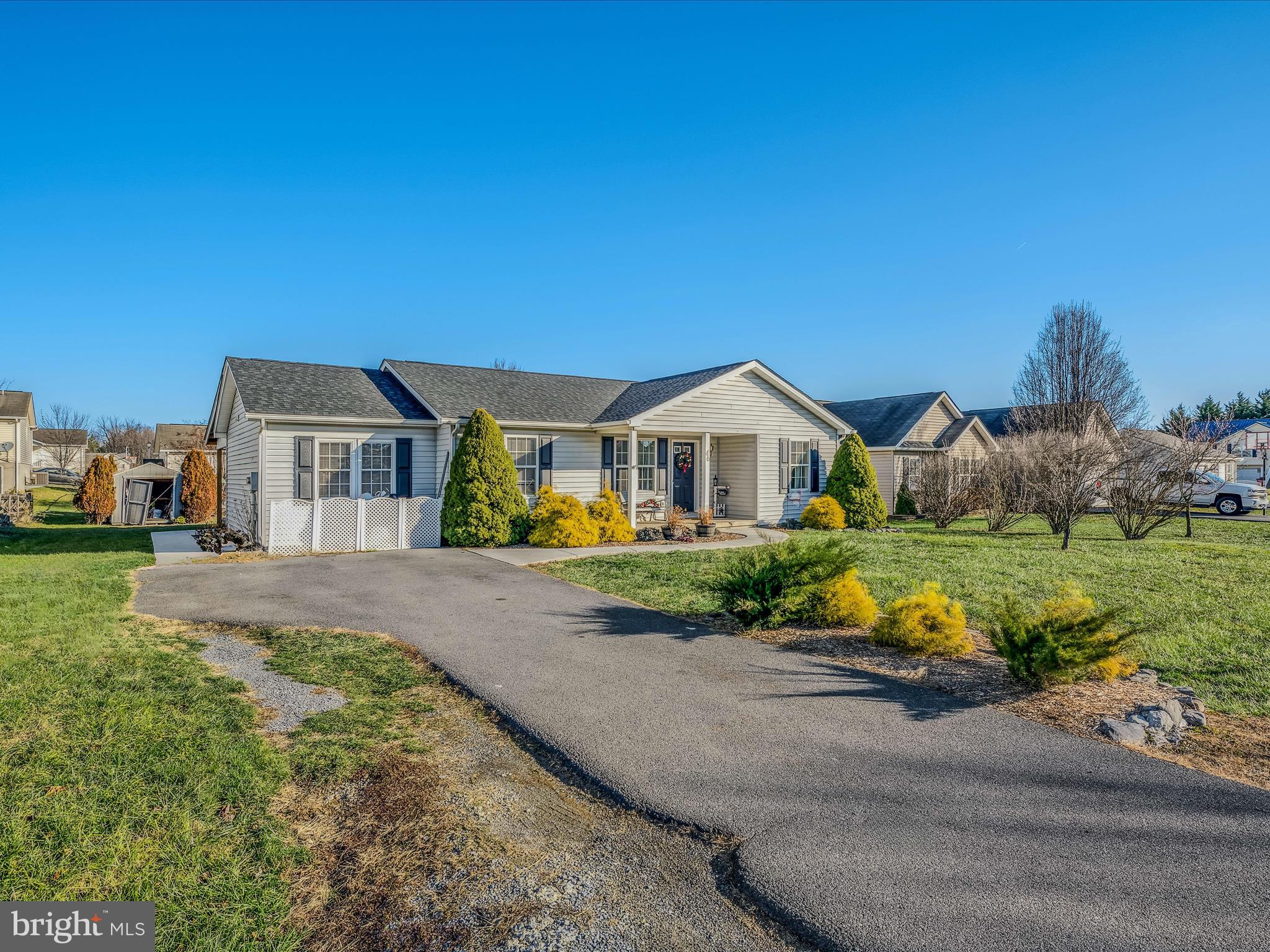 RIDGEFIELD - Residential