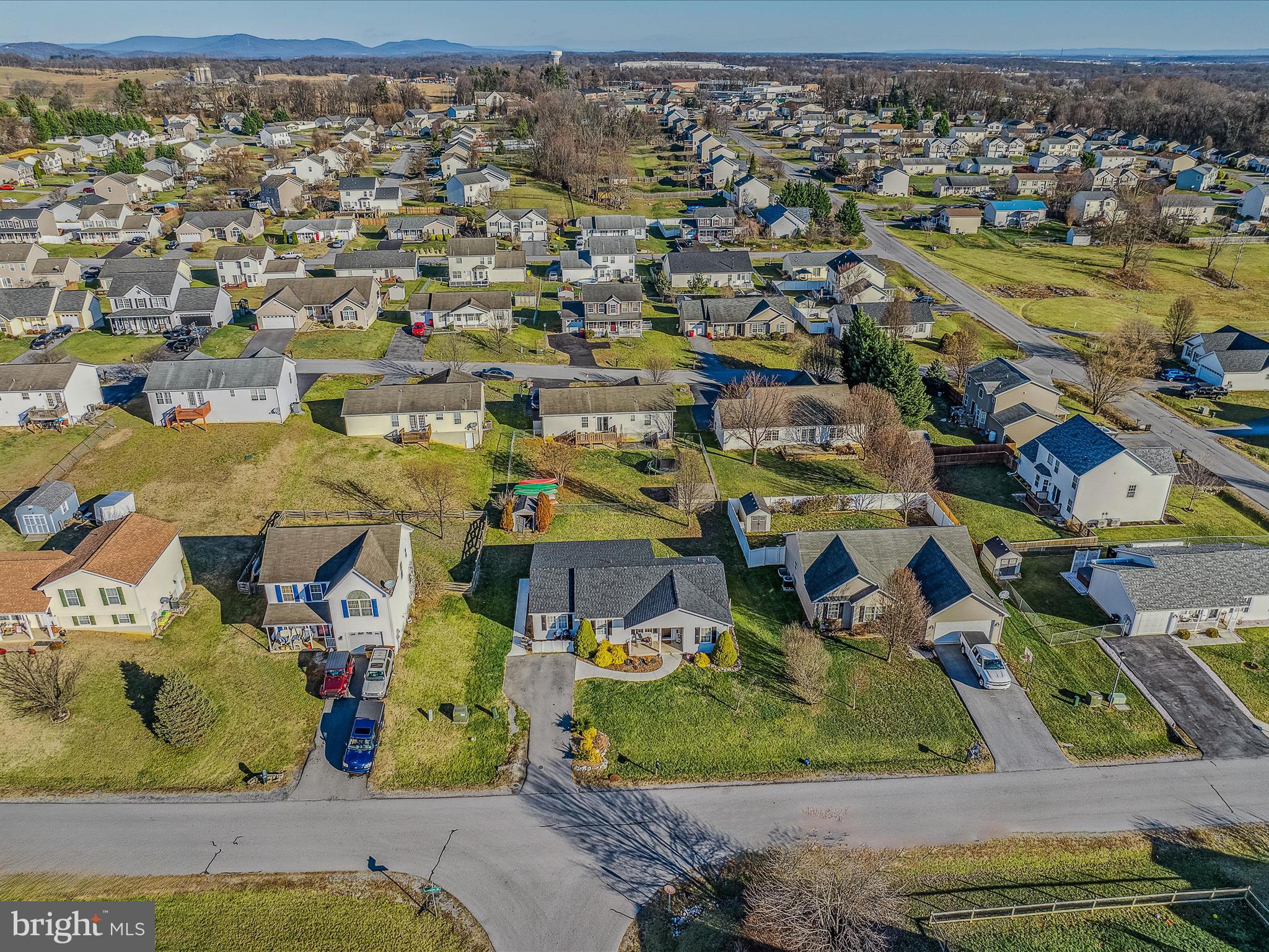 RIDGEFIELD - Residential