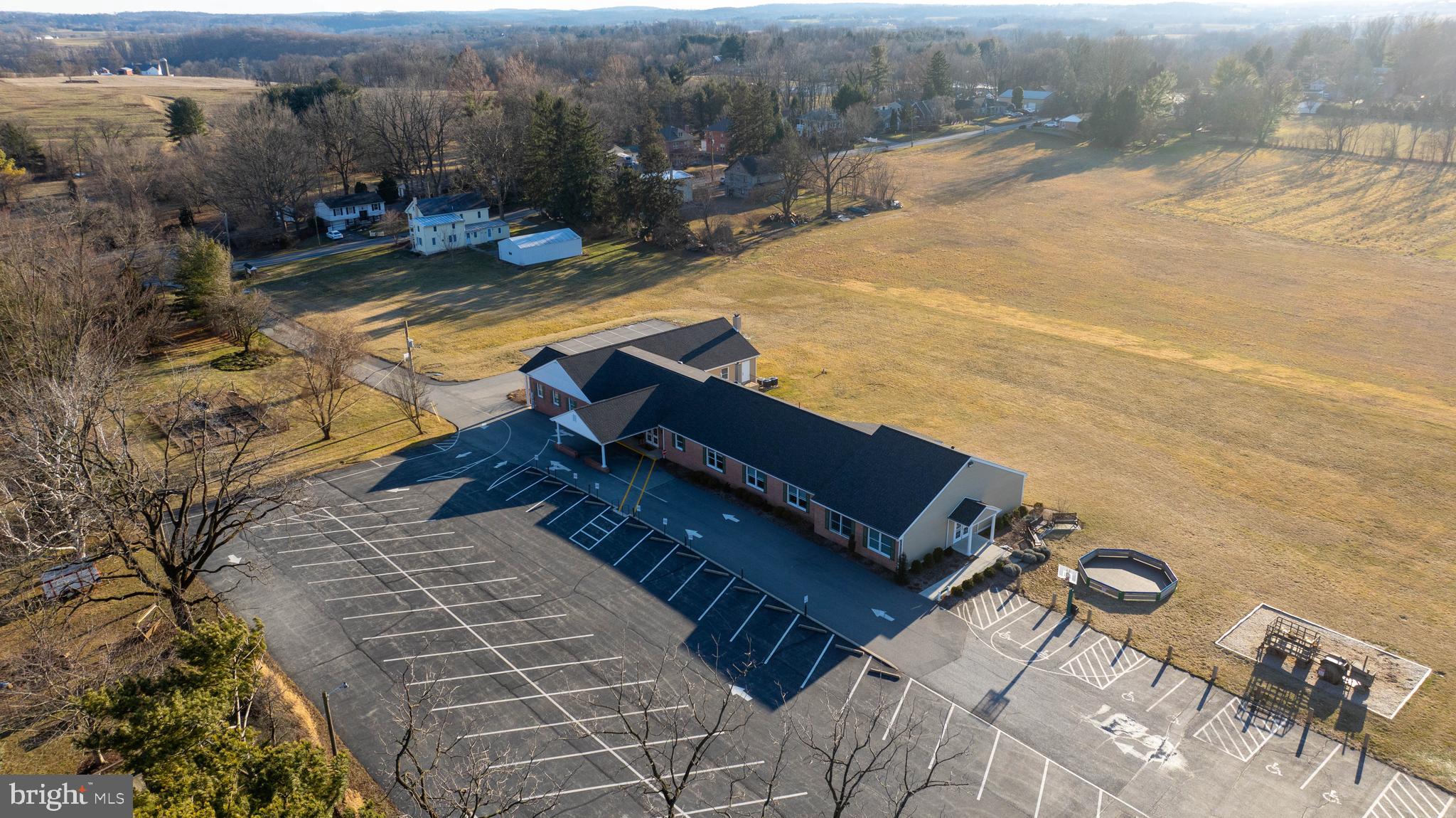 121 WALNUT HILL ROAD