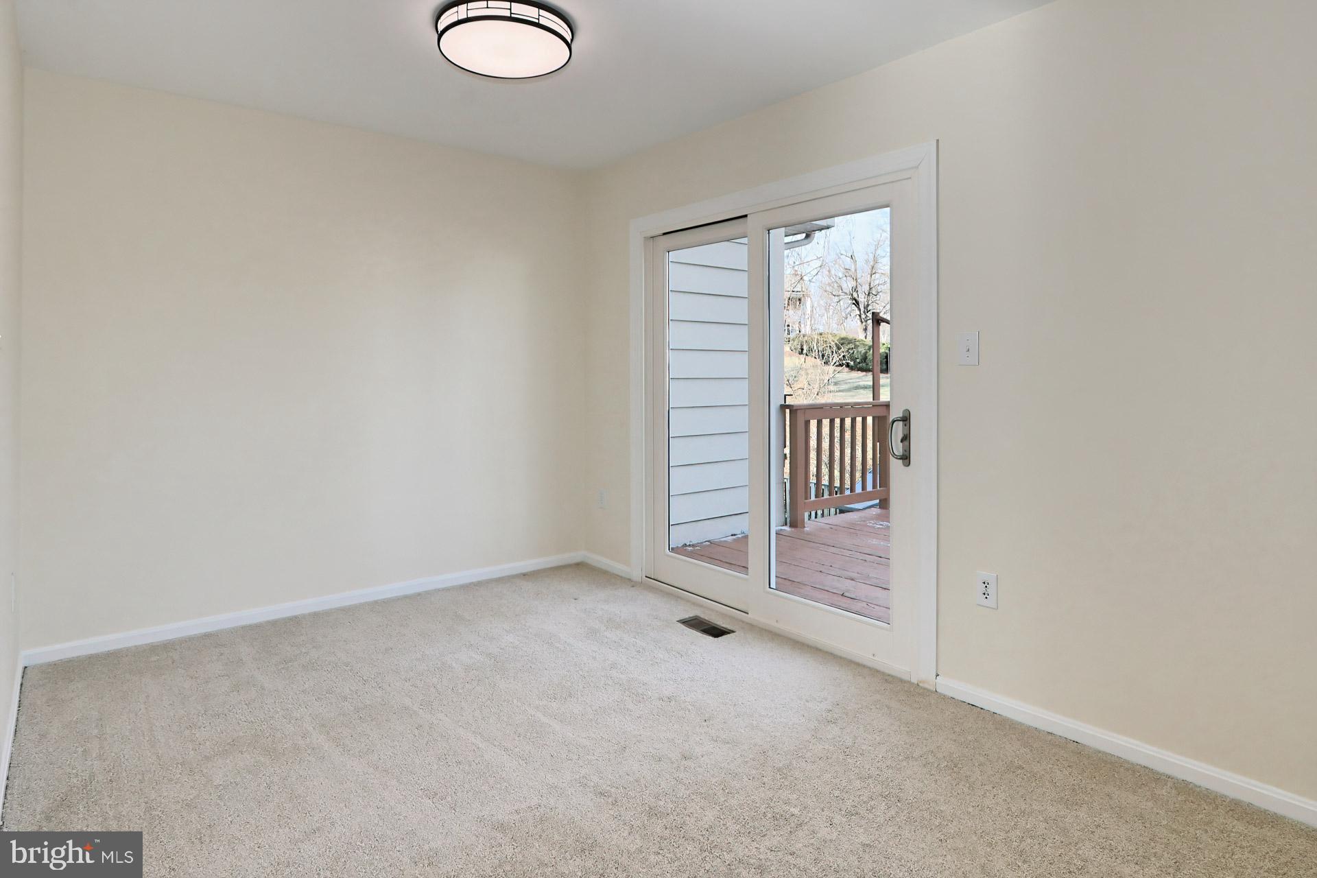 BURKE CENTRE - Residential Lease