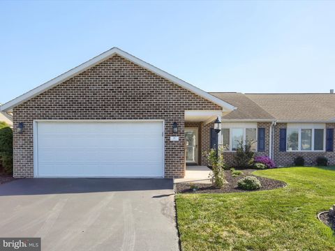 197 PARKWOOD DRIVE 320 CHAMBERSBURG PA 17201