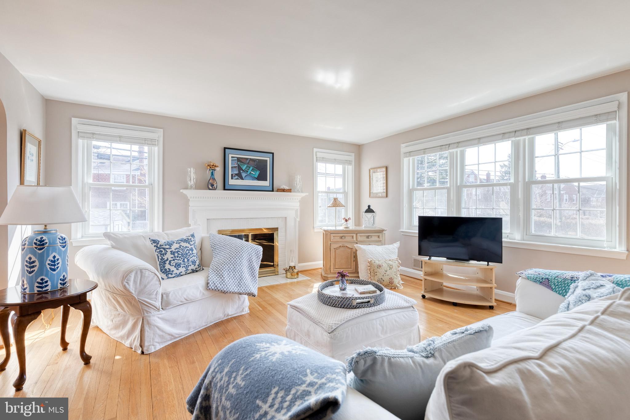 LOCH RAVEN MANOR - Residential