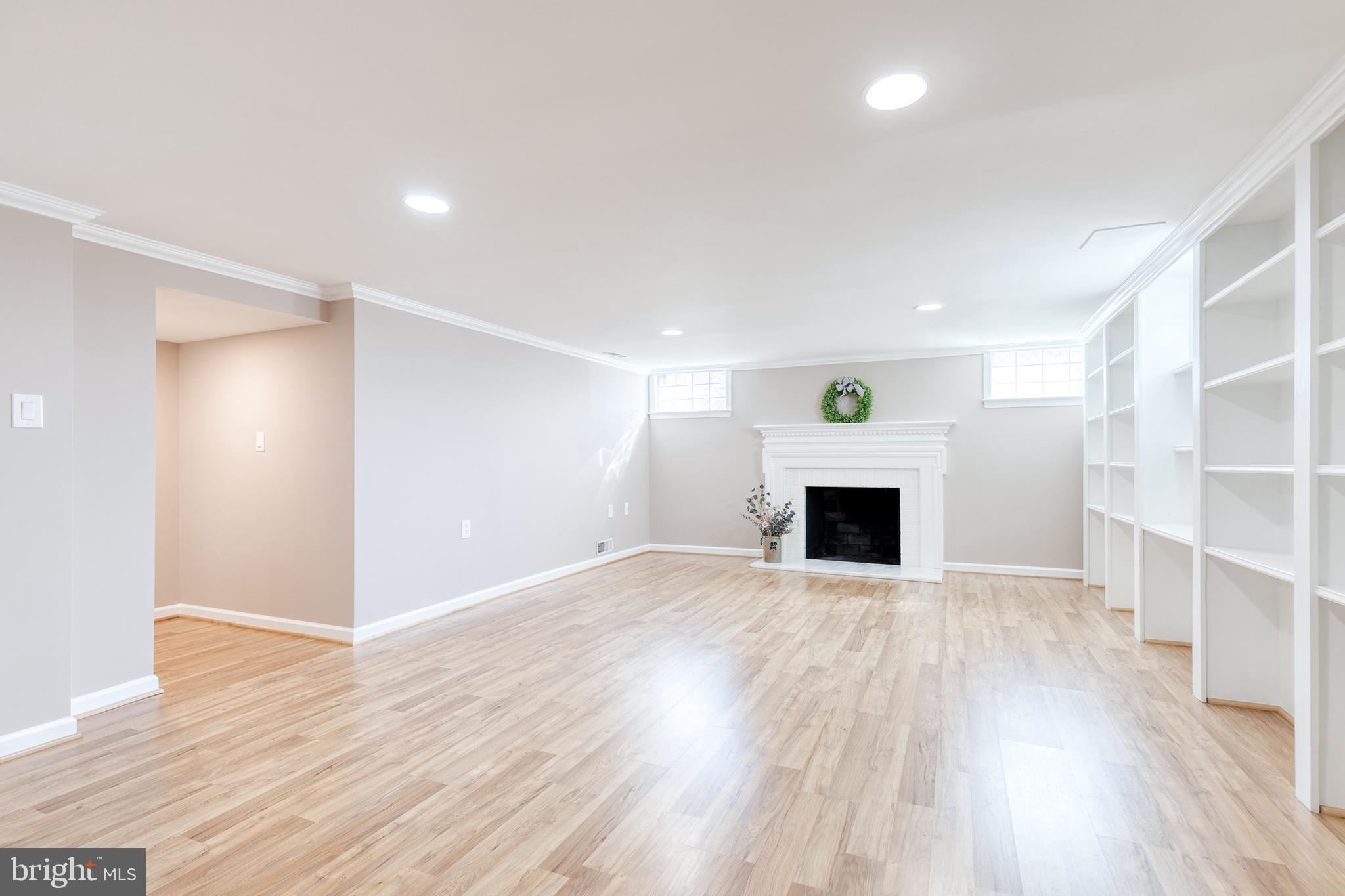 LOCH RAVEN MANOR - Residential