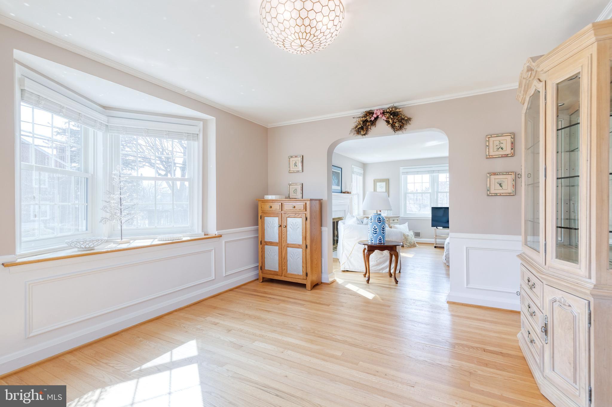 LOCH RAVEN MANOR - Residential