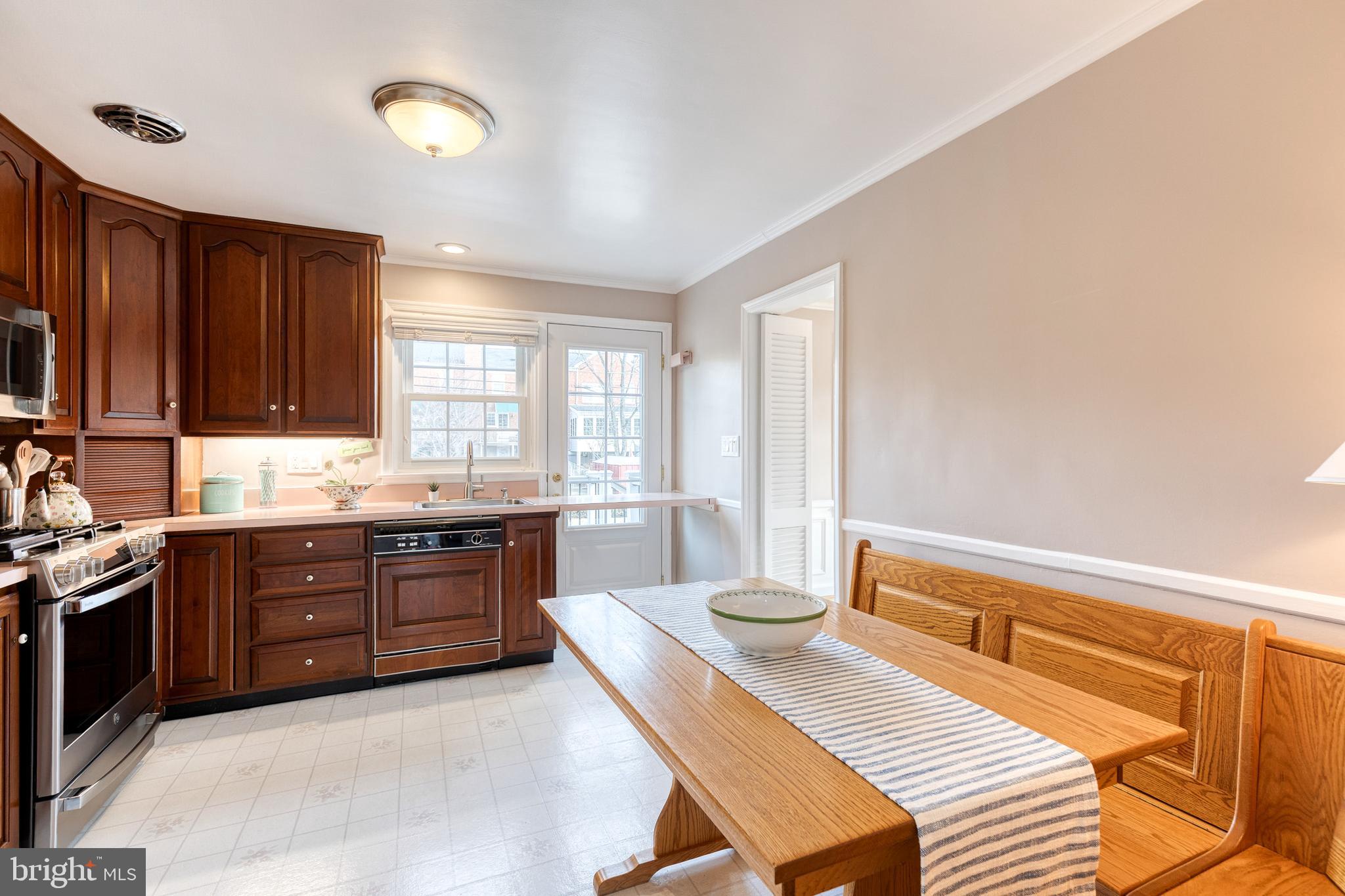 LOCH RAVEN MANOR - Residential