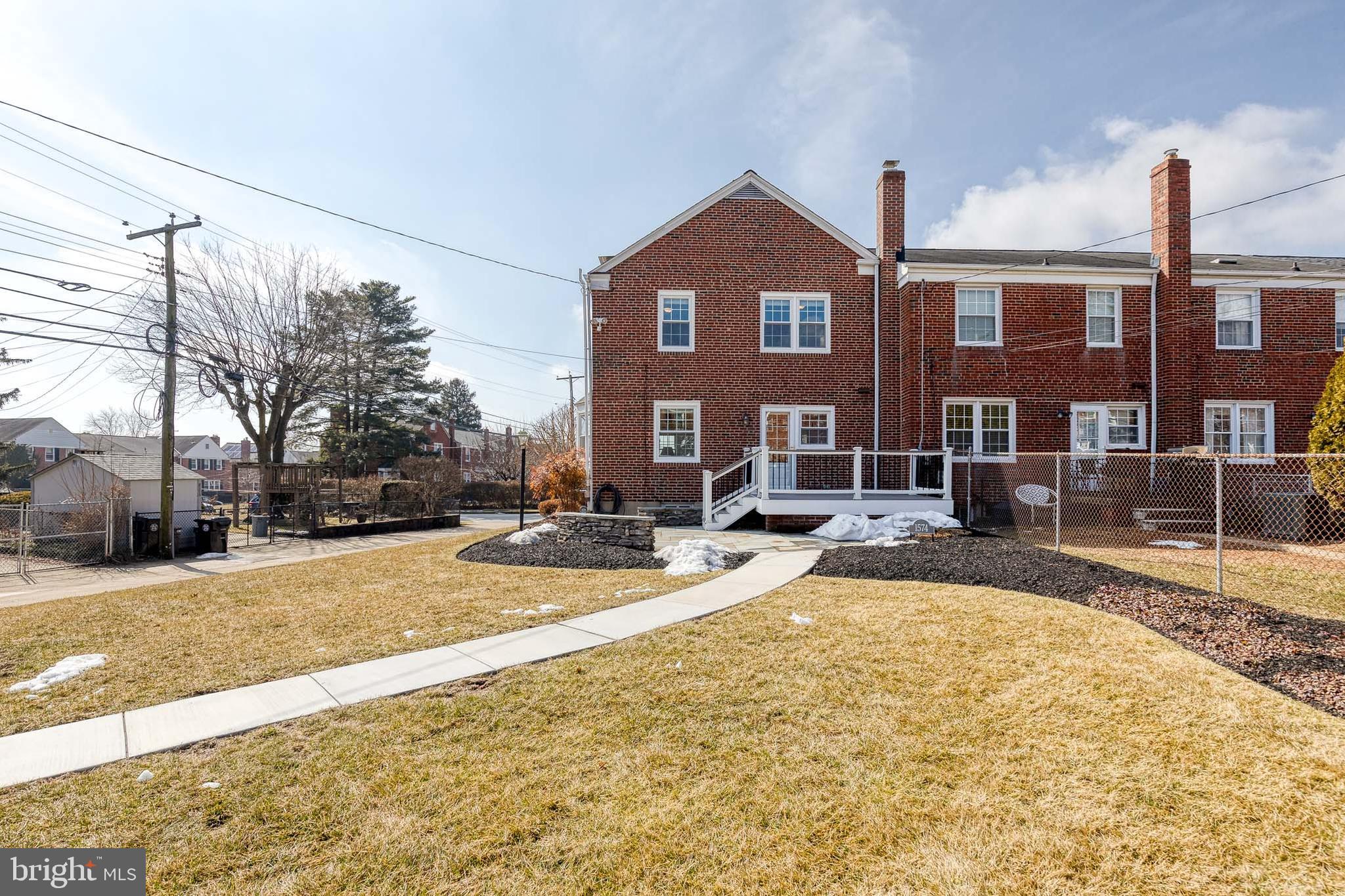 LOCH RAVEN MANOR - Residential