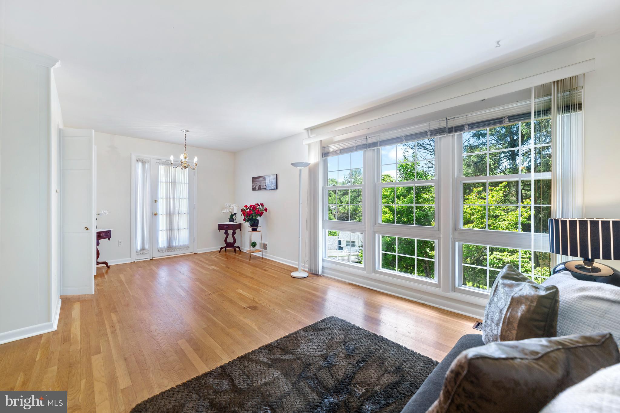 ROCK CREEK MANOR - Residential