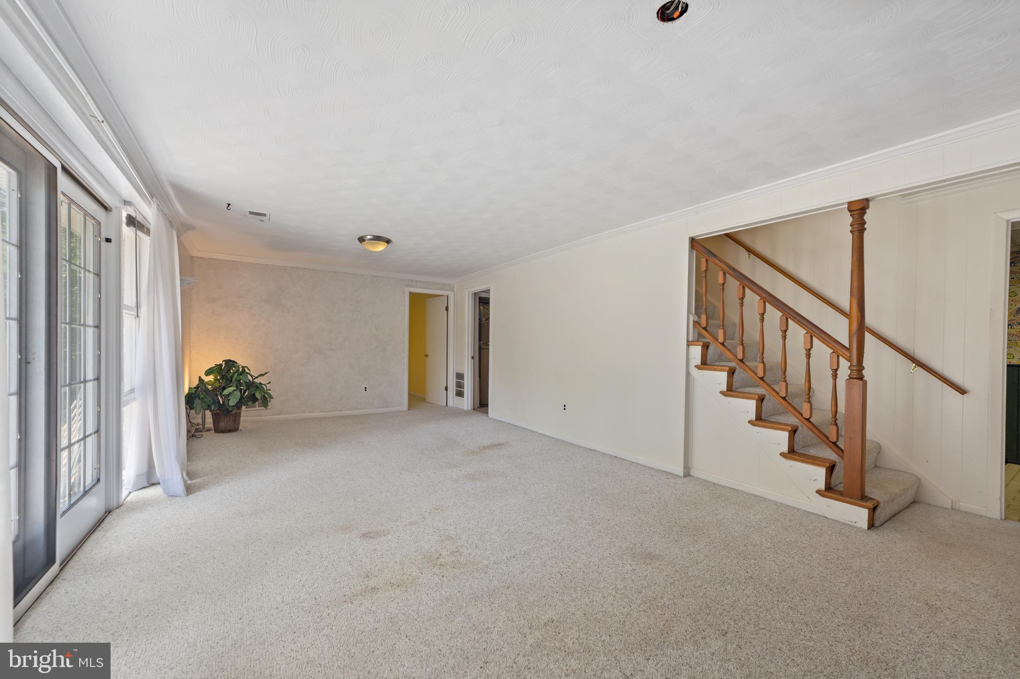 ROCK CREEK MANOR - Residential