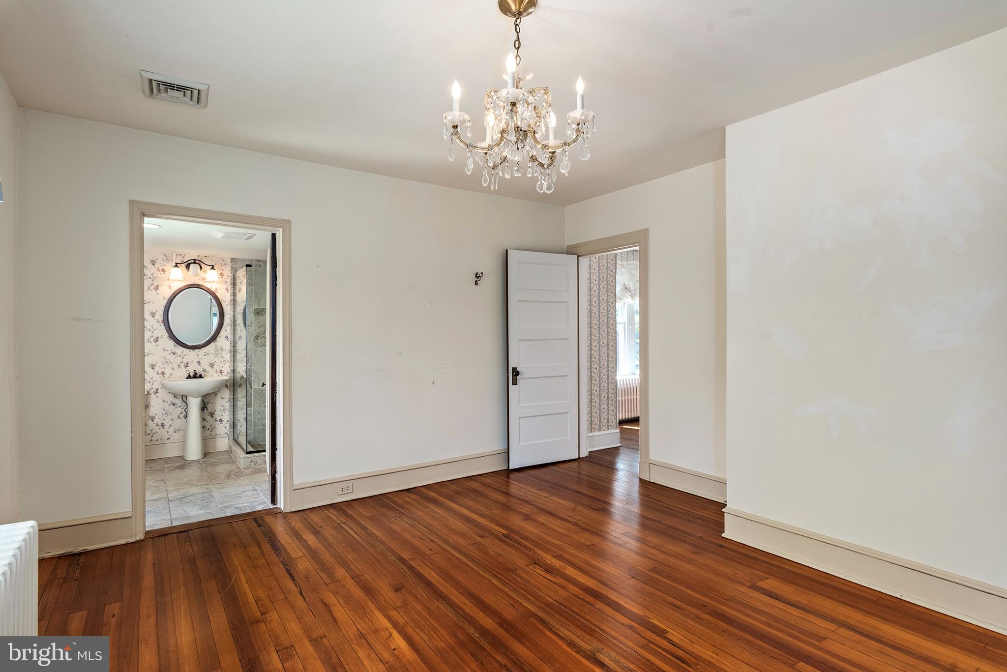 HISTORIC CHESTERTOWN - Residential