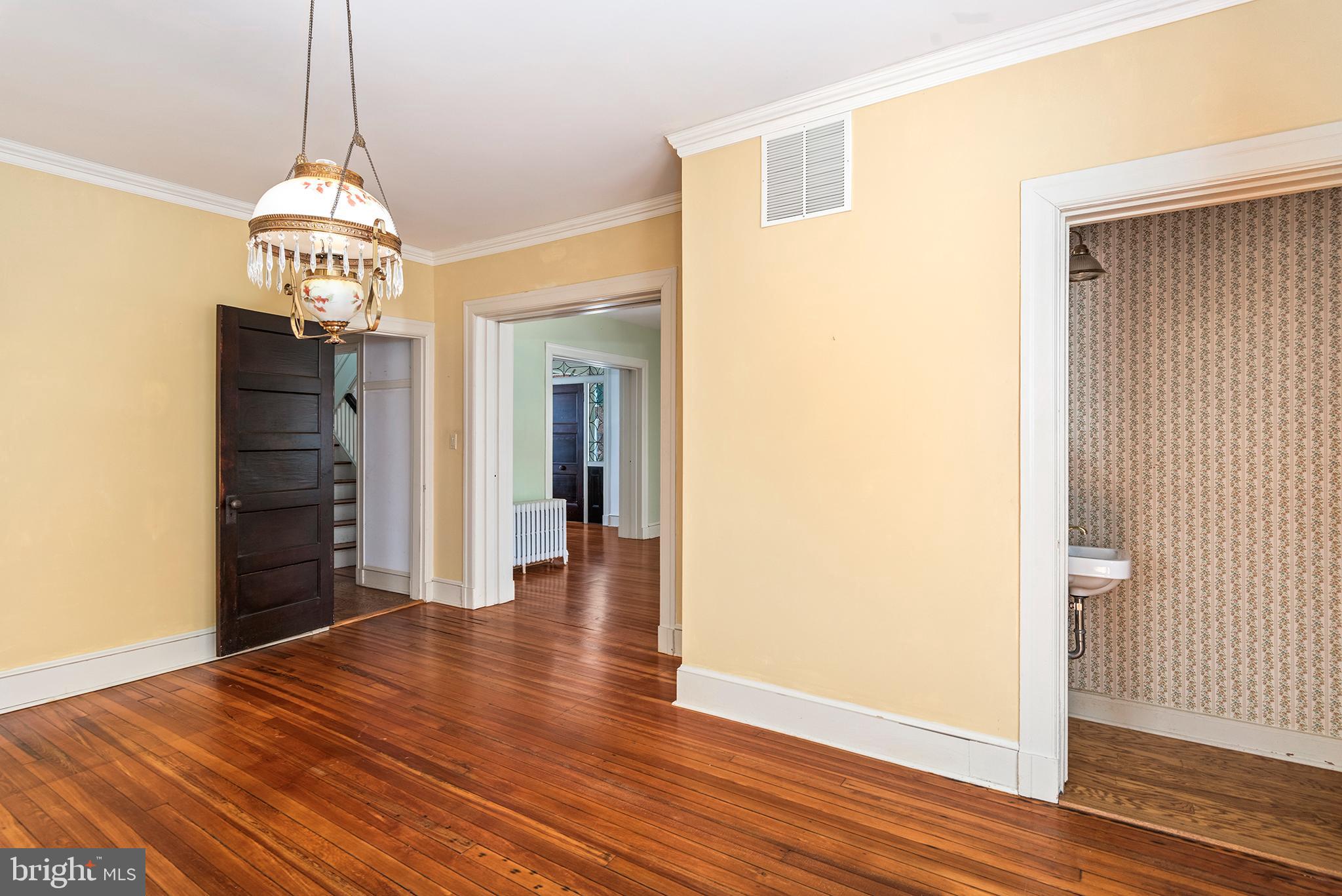 HISTORIC CHESTERTOWN - Residential