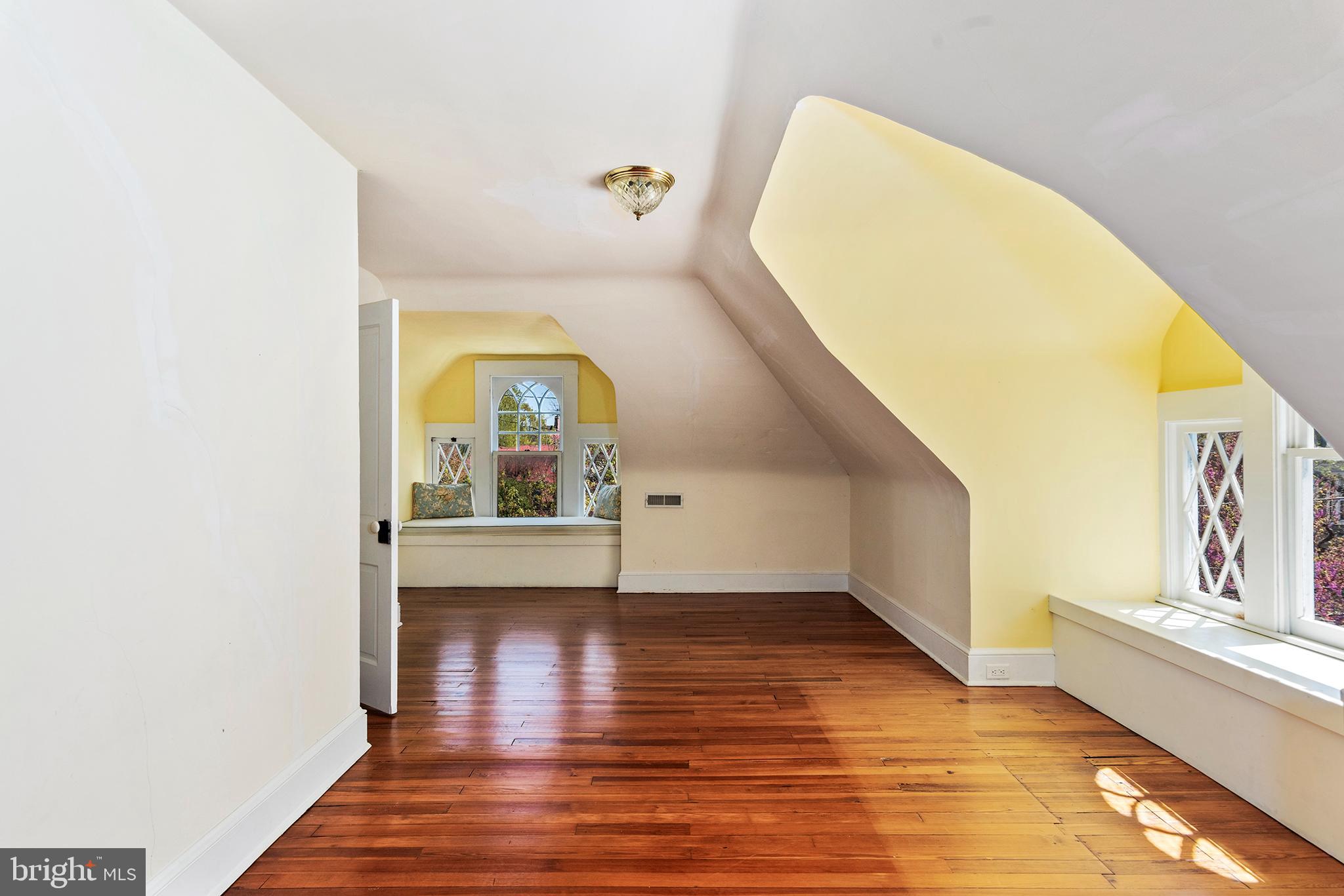 HISTORIC CHESTERTOWN - Residential