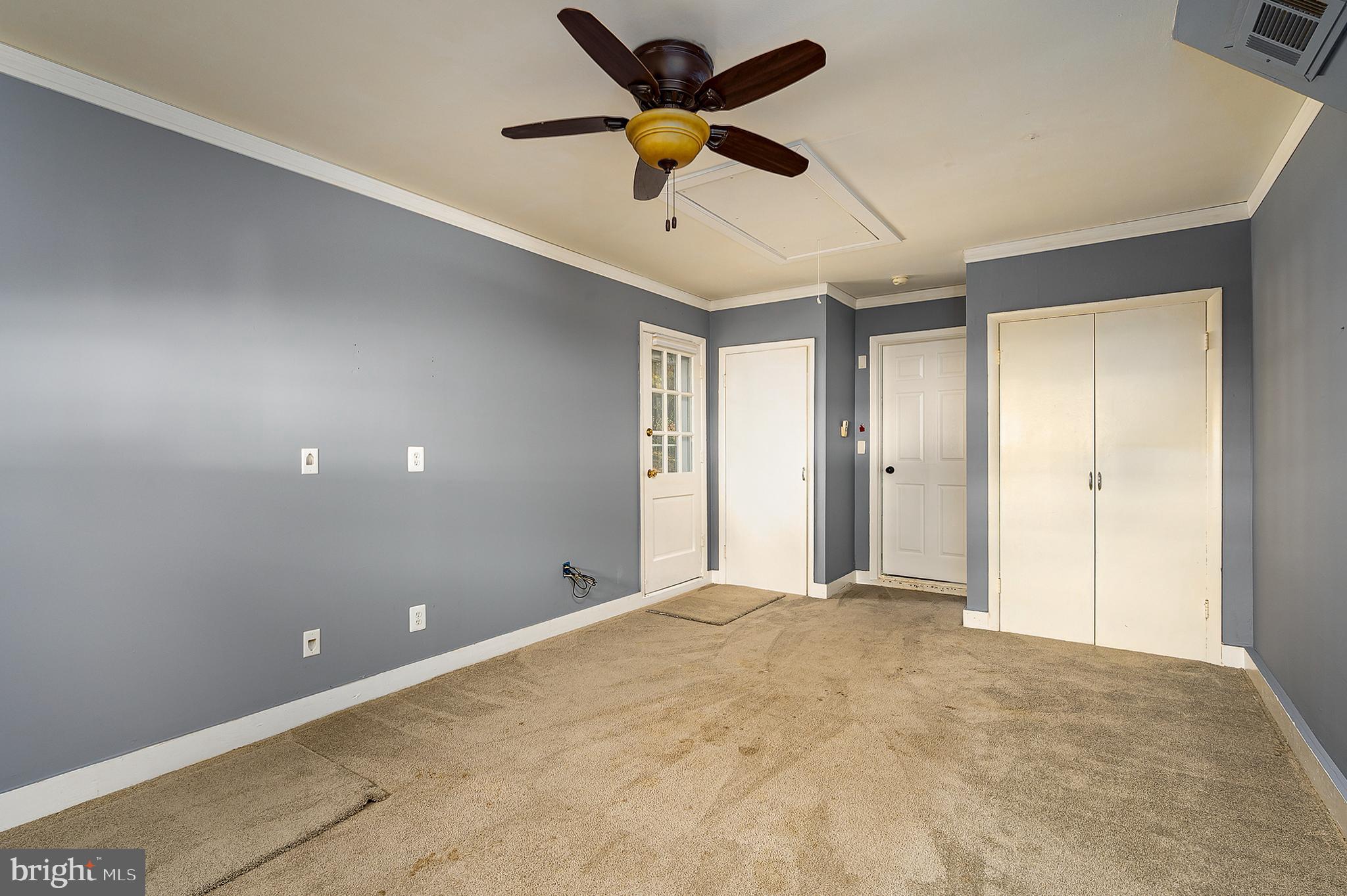 FOXHILL AT BELAIR - Residential