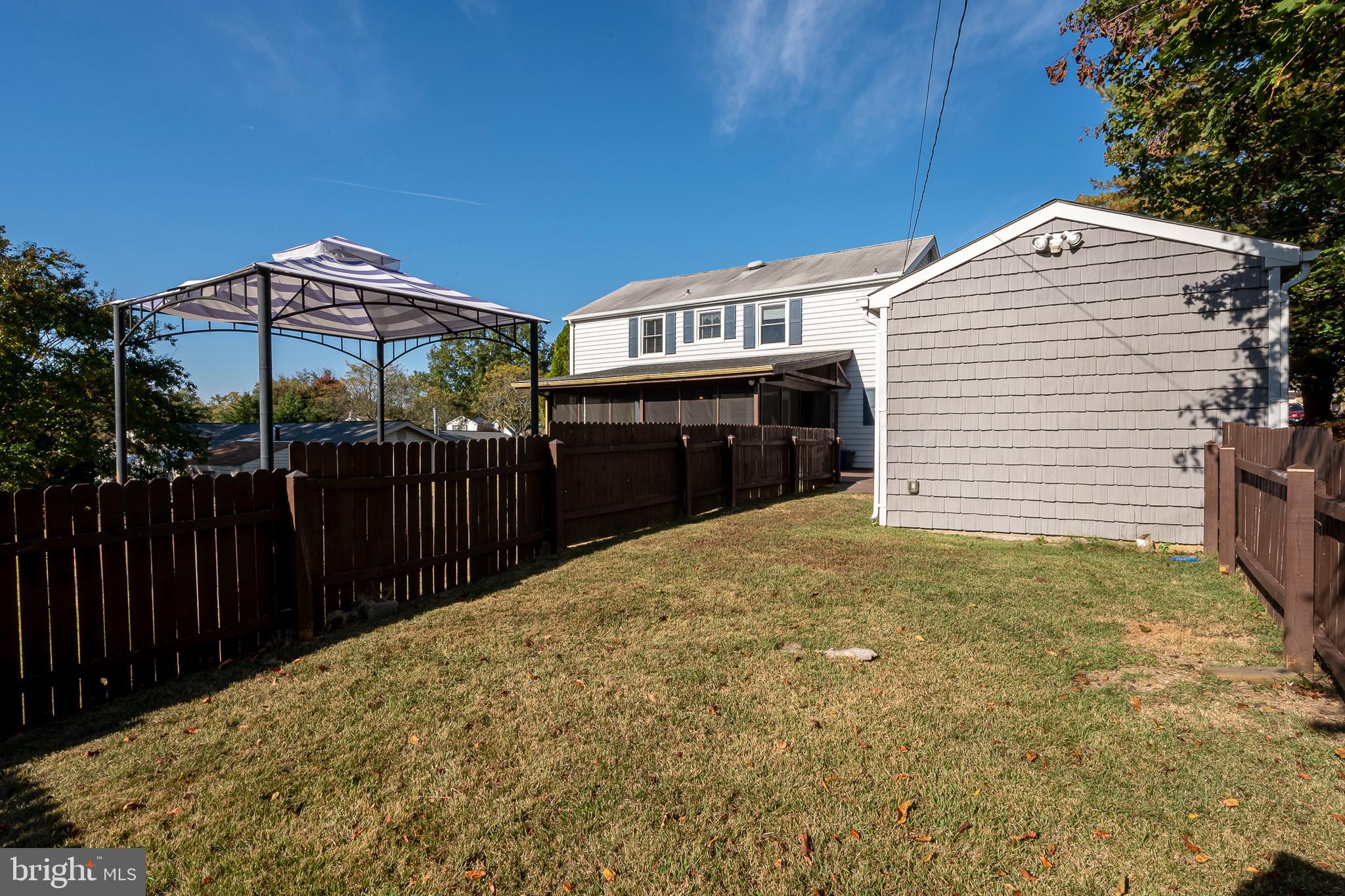 FOXHILL AT BELAIR - Residential