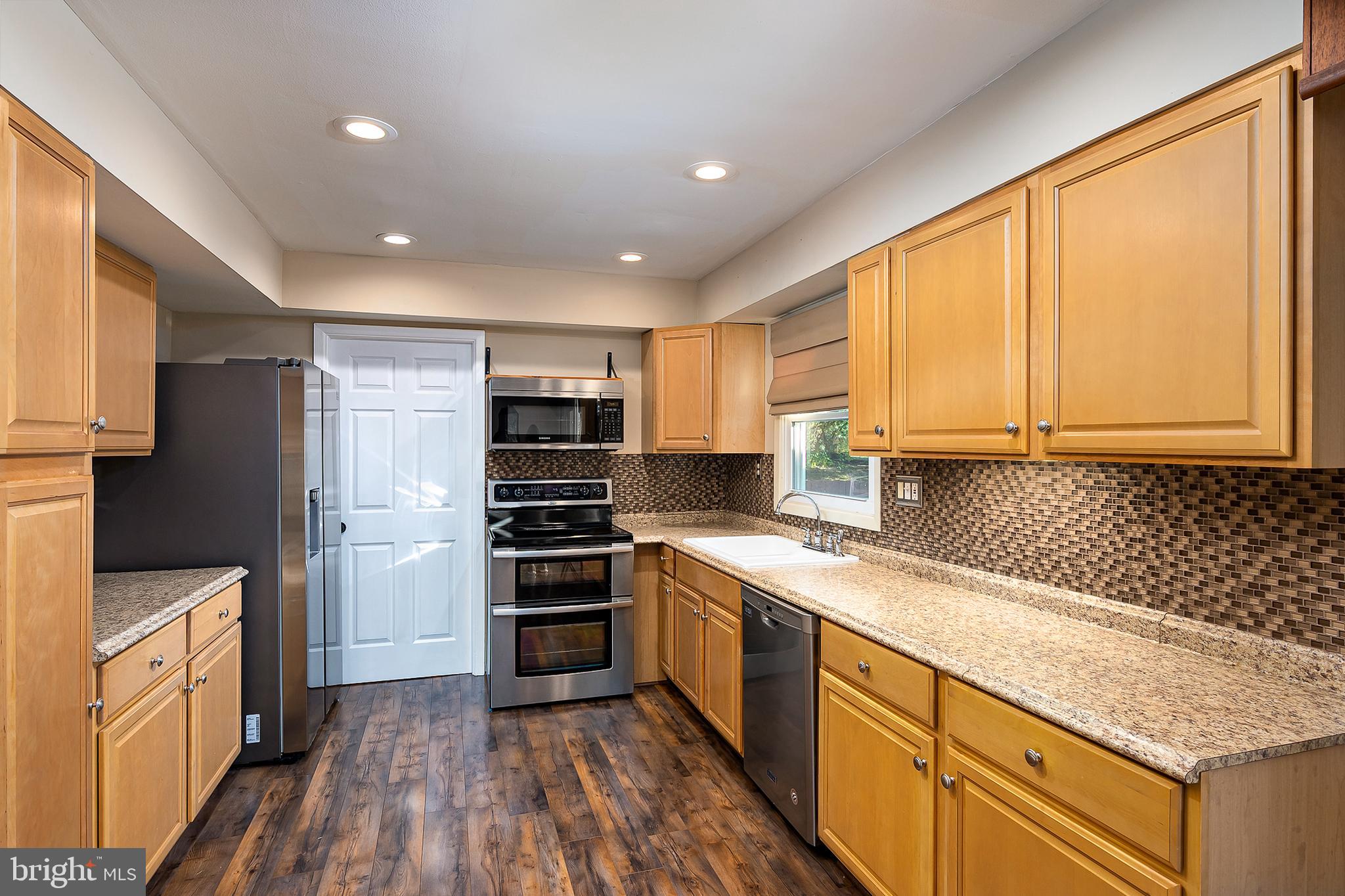 FOXHILL AT BELAIR - Residential