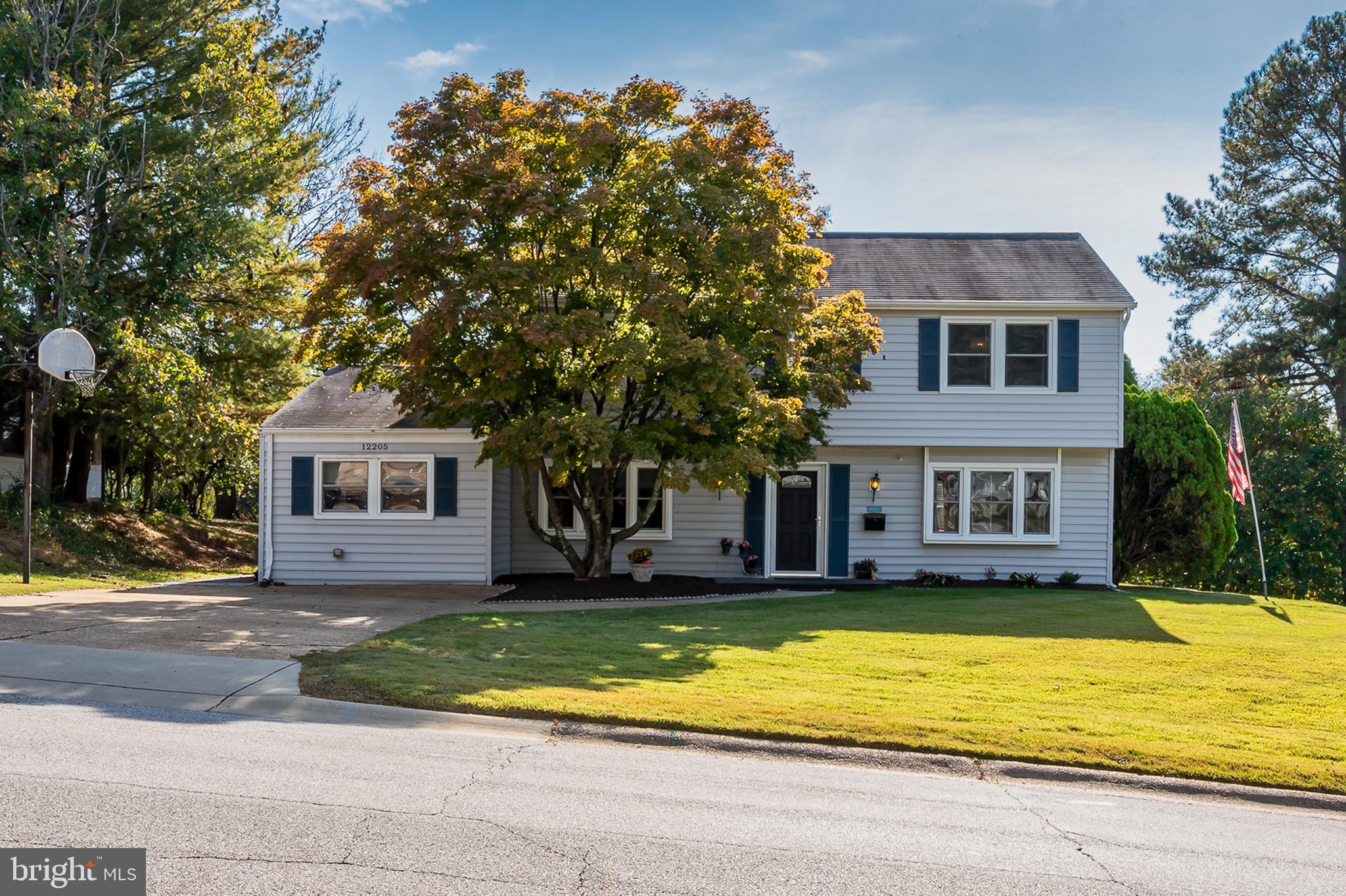 FOXHILL AT BELAIR - Residential