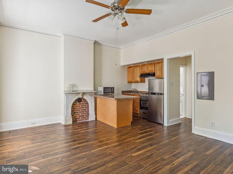 RITTENHOUSE SQUARE - Residential Lease